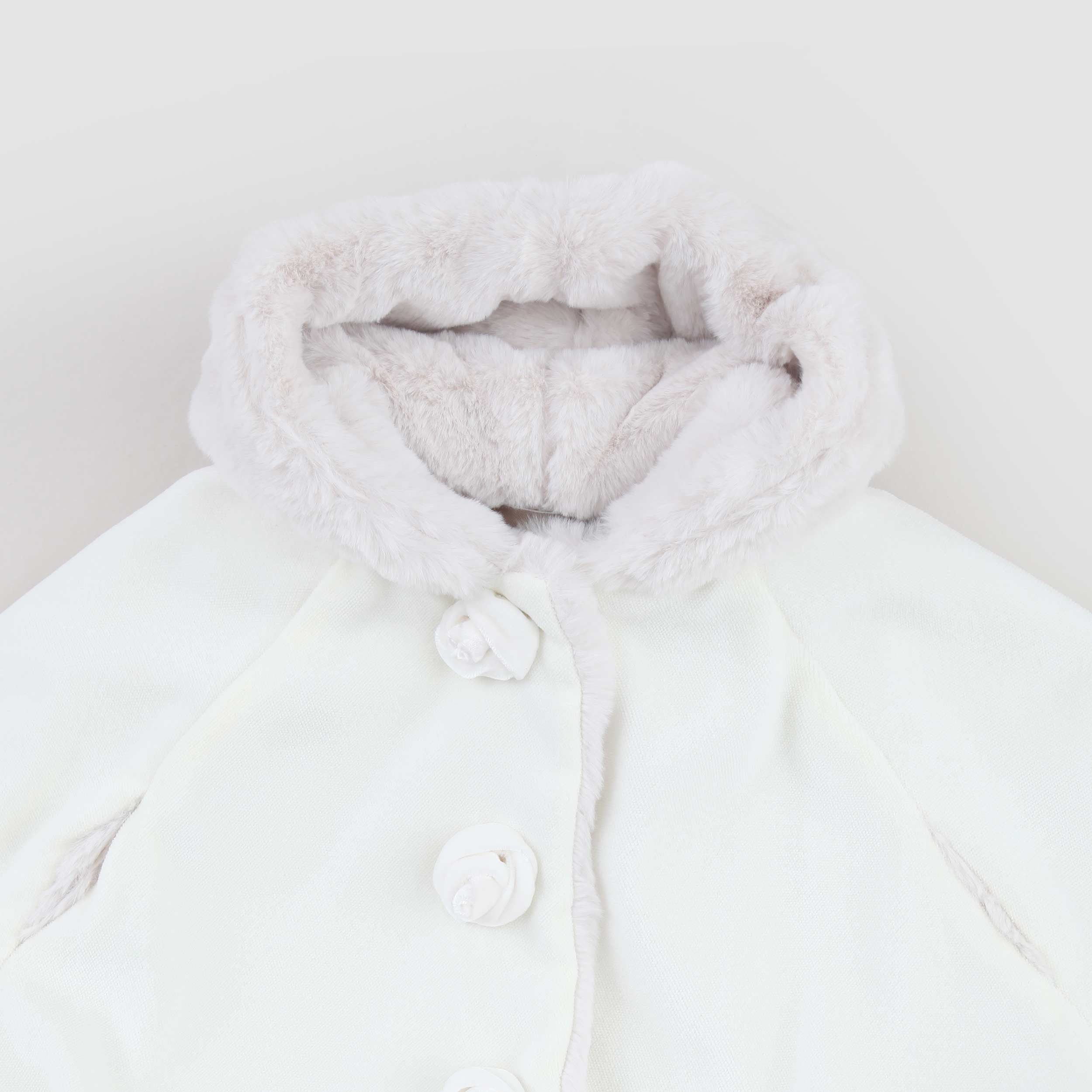 Mantella Latte E Cappuccio Firmata LA STUPENDERIA - annameglio.com abbigliamento moda