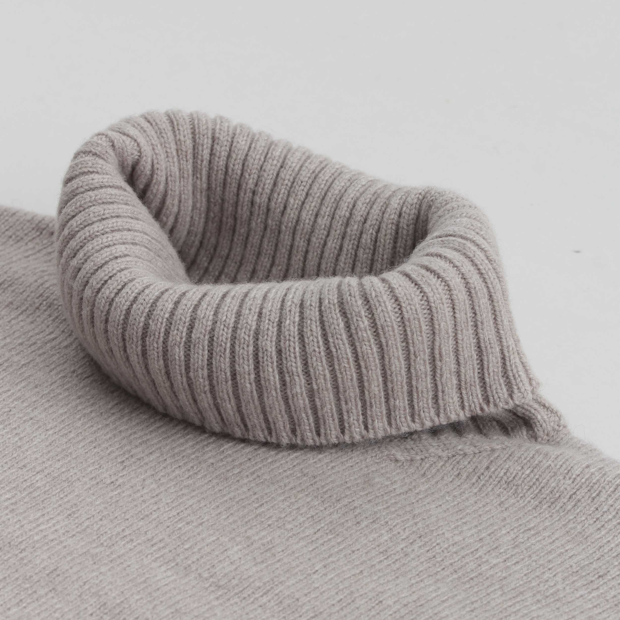 Dolcevita Sabbia In Misto Lana Firmata JURTA - annameglio.com abbigliamento moda