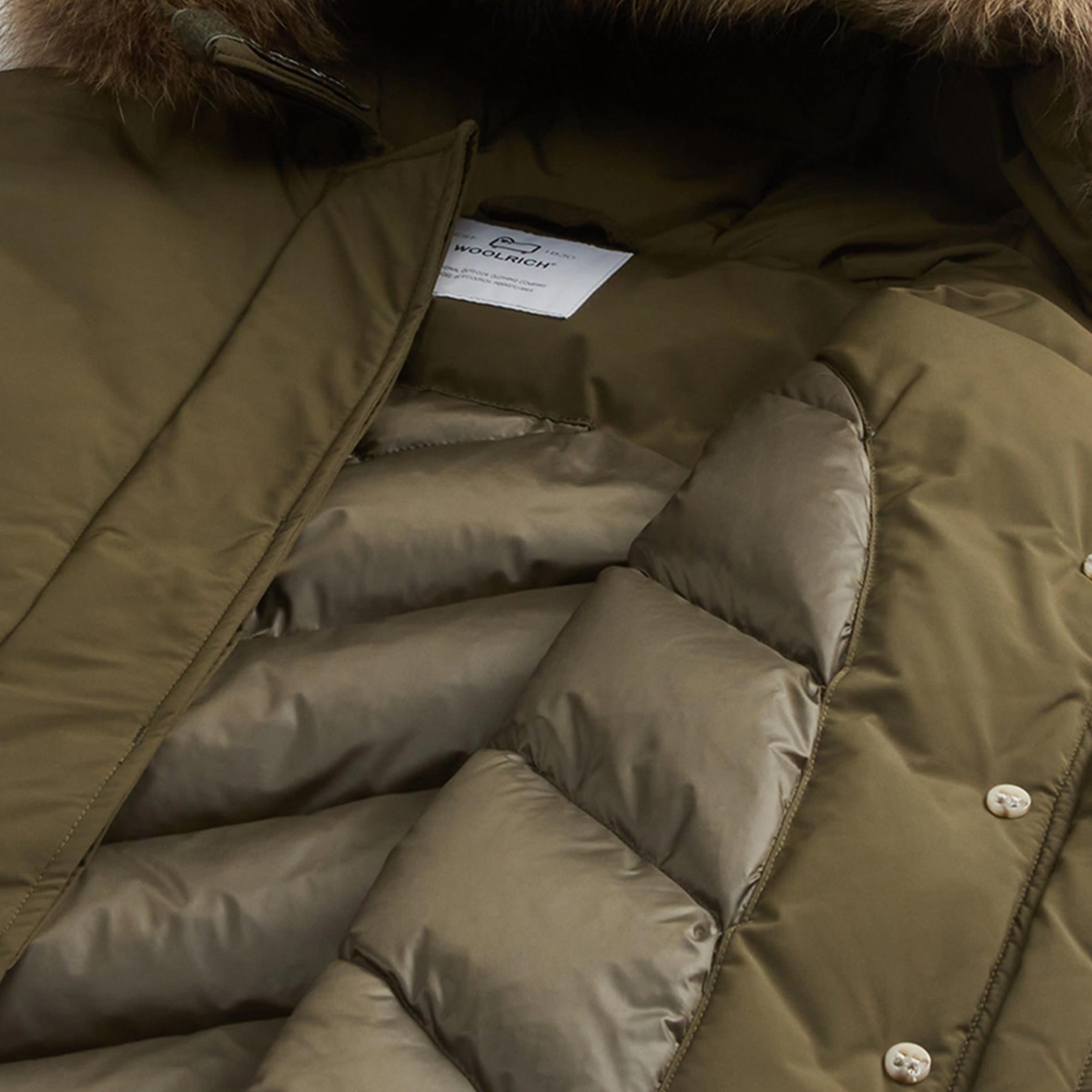 Arctic Parka Verde Con Pelliccia Firmato WOOLRICH - annameglio.com abbigliamento moda