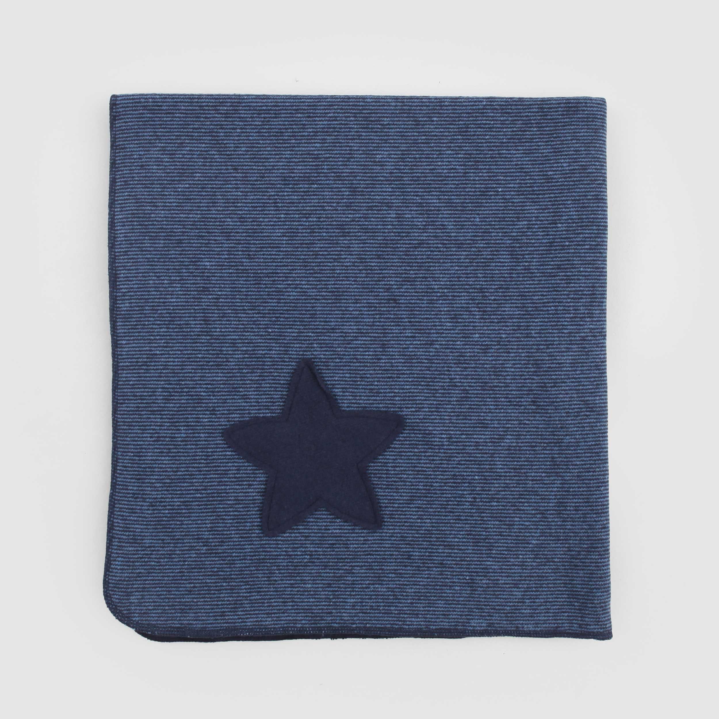 Copertina Blu Con Stella Firmata ZHOE & TOBIAH - annameglio.com abbigliamento moda