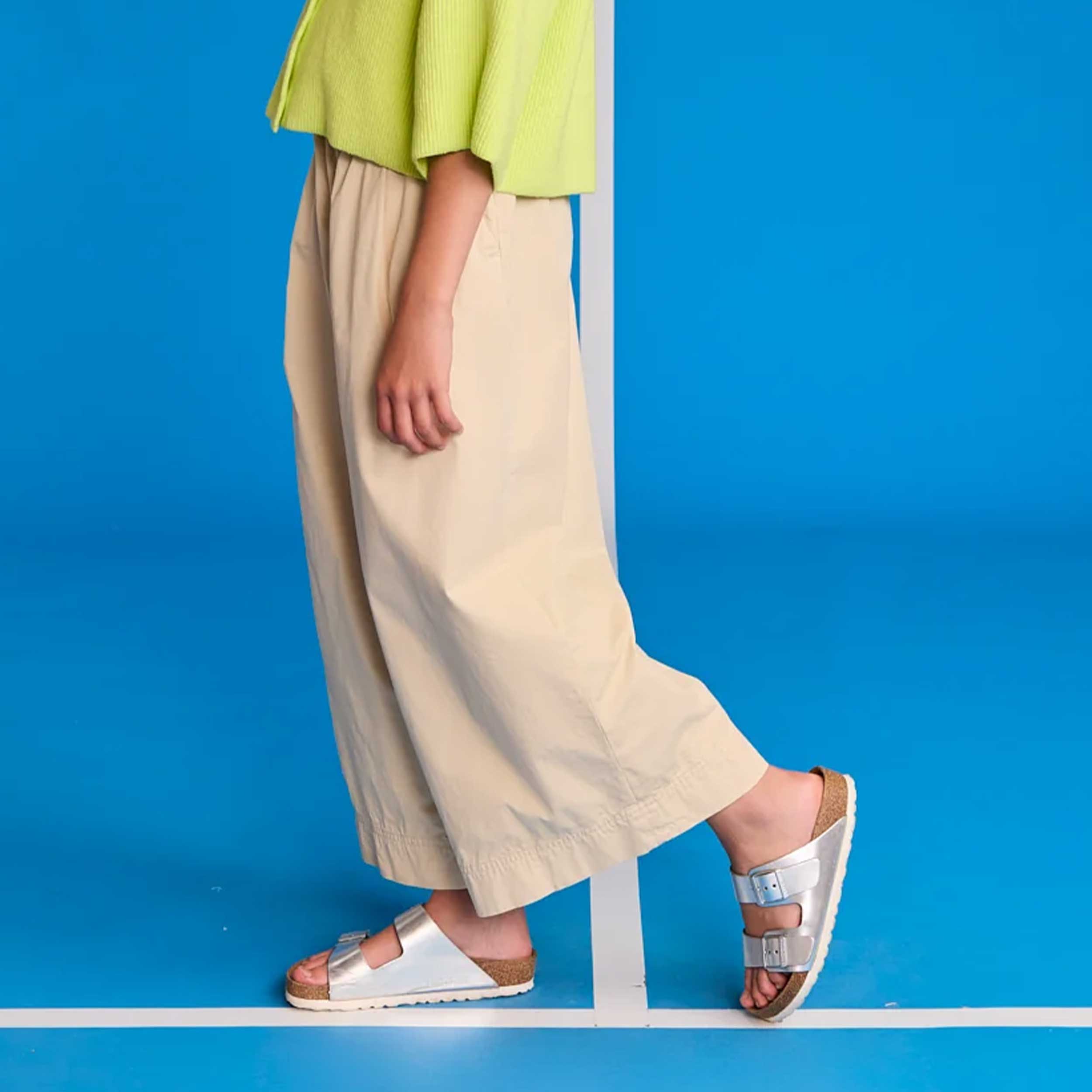 Pantalone Beige Modello Corto Firmato AMERICAN OUTFITTERS