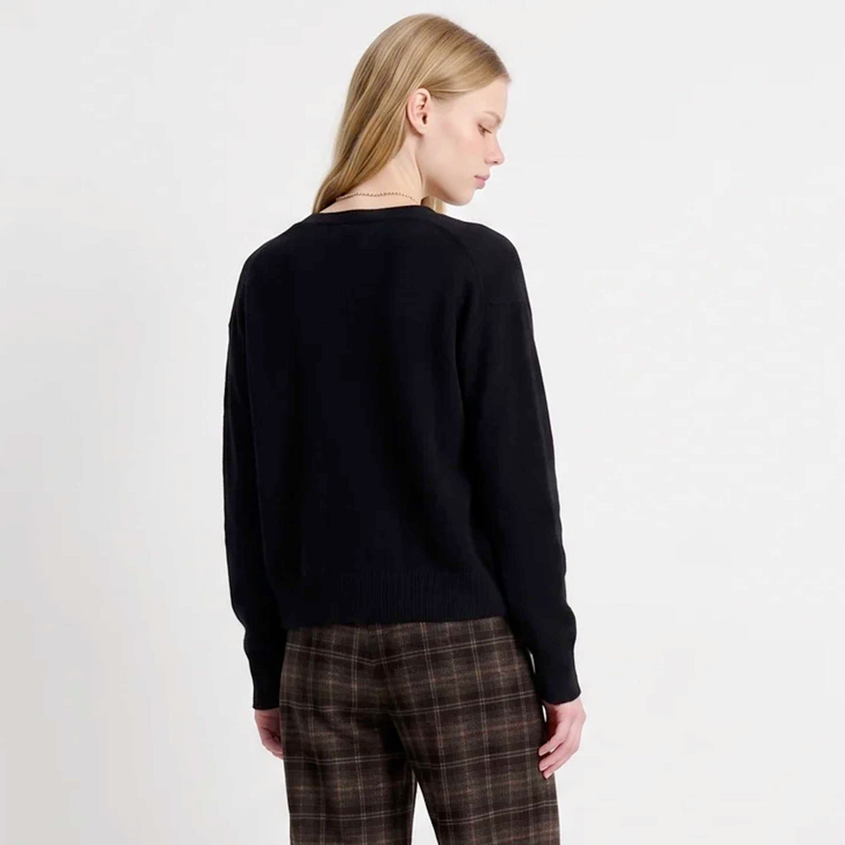 Cardigan Anelia Nero in Maglia per Donna by ARTLOVE