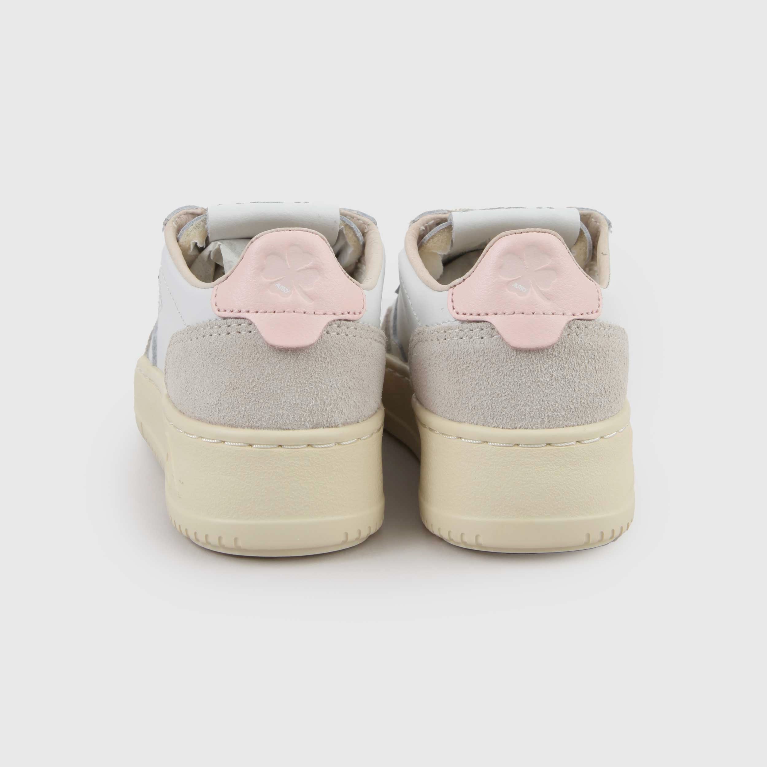 Sneakers Medalist Low Rosa e Bianca Firmata AUTRY