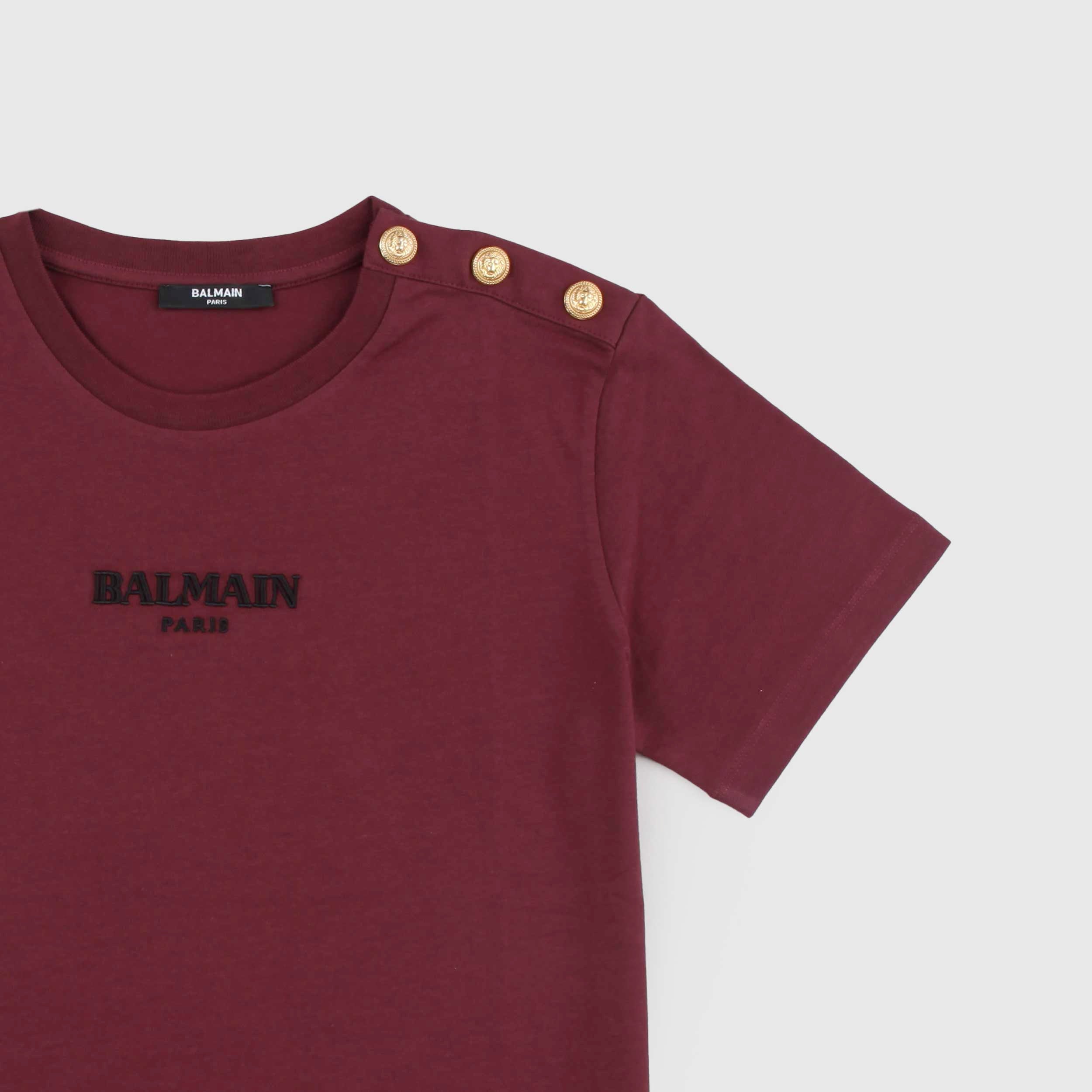 T-shirt Rosso Vino Bottoni Oro sulle Spalle By BALMAIN