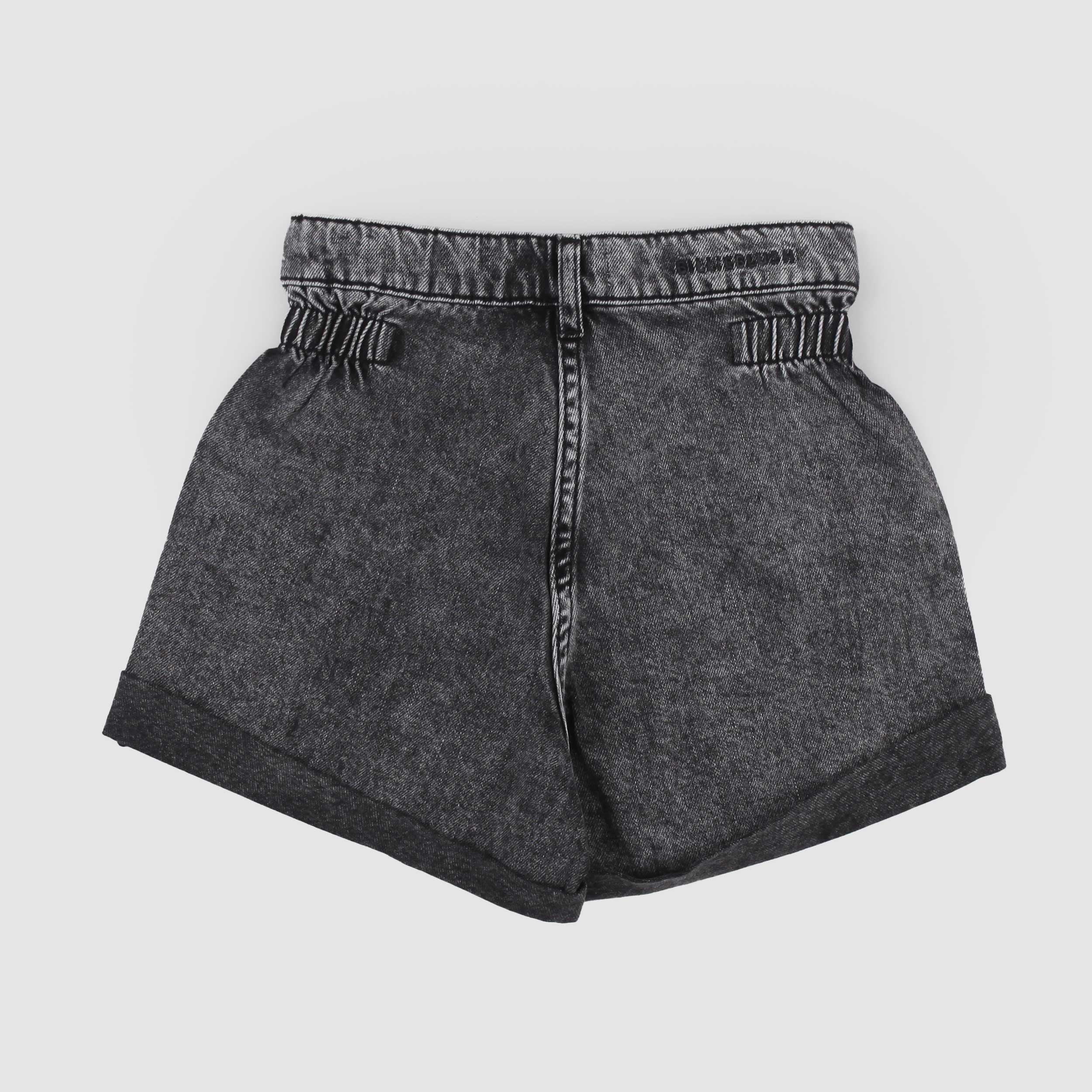 Bermuda Nero con Paillettes Argentate Firmato BILLIEBLUSH