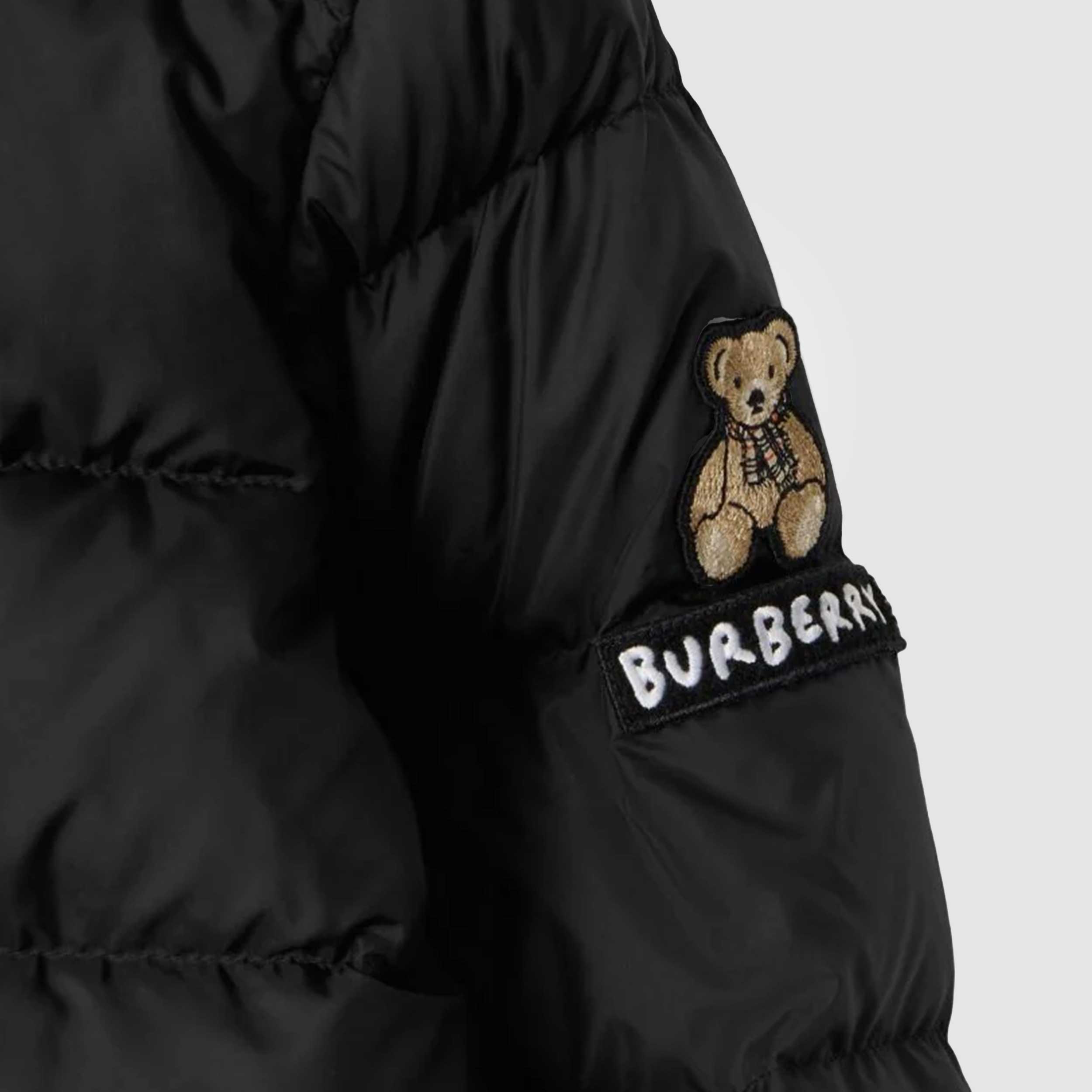 Giubbino Nero Con Trapunta Iconica Firmata BURBERRY