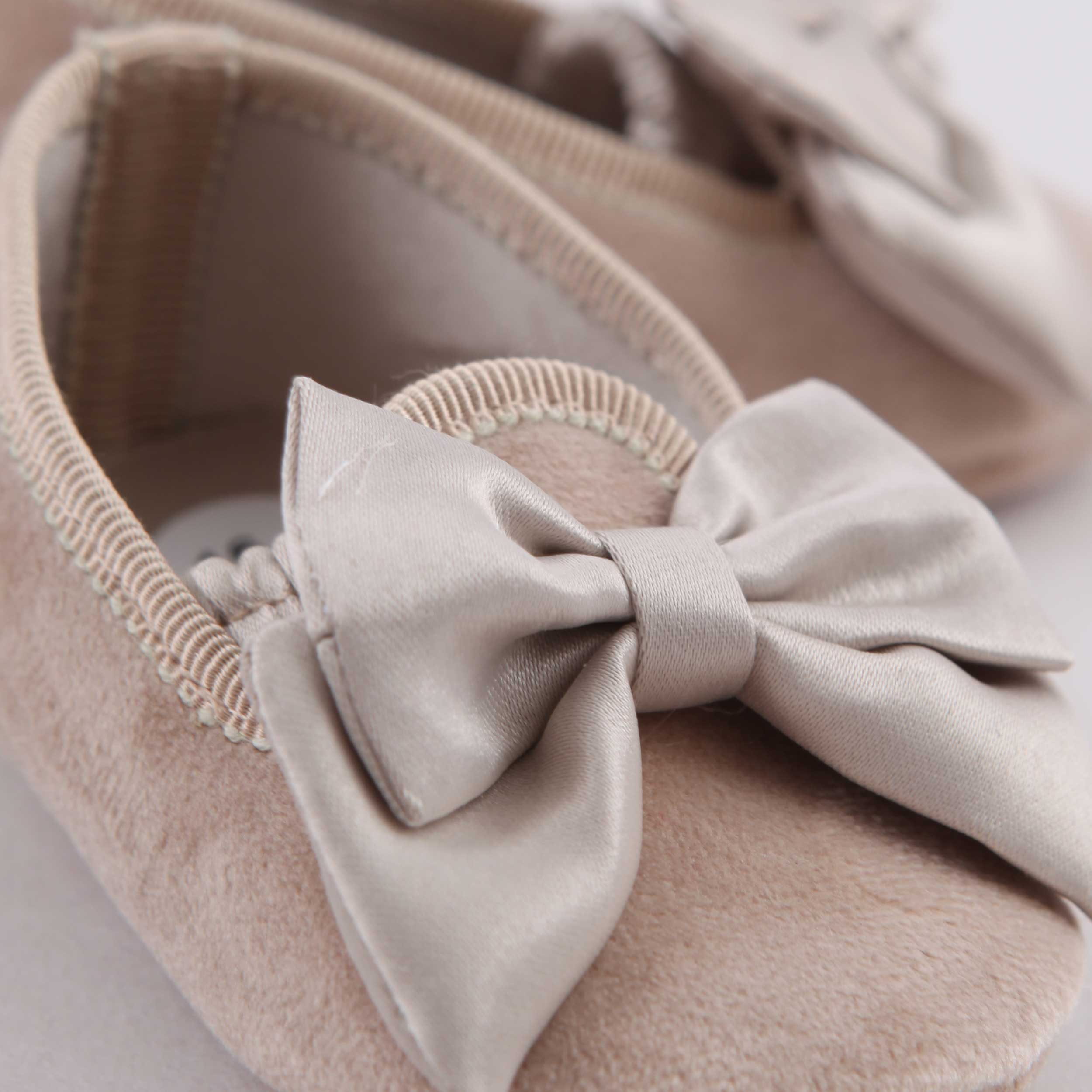 Beige Velvet Dancer for Newborn by CAMELI