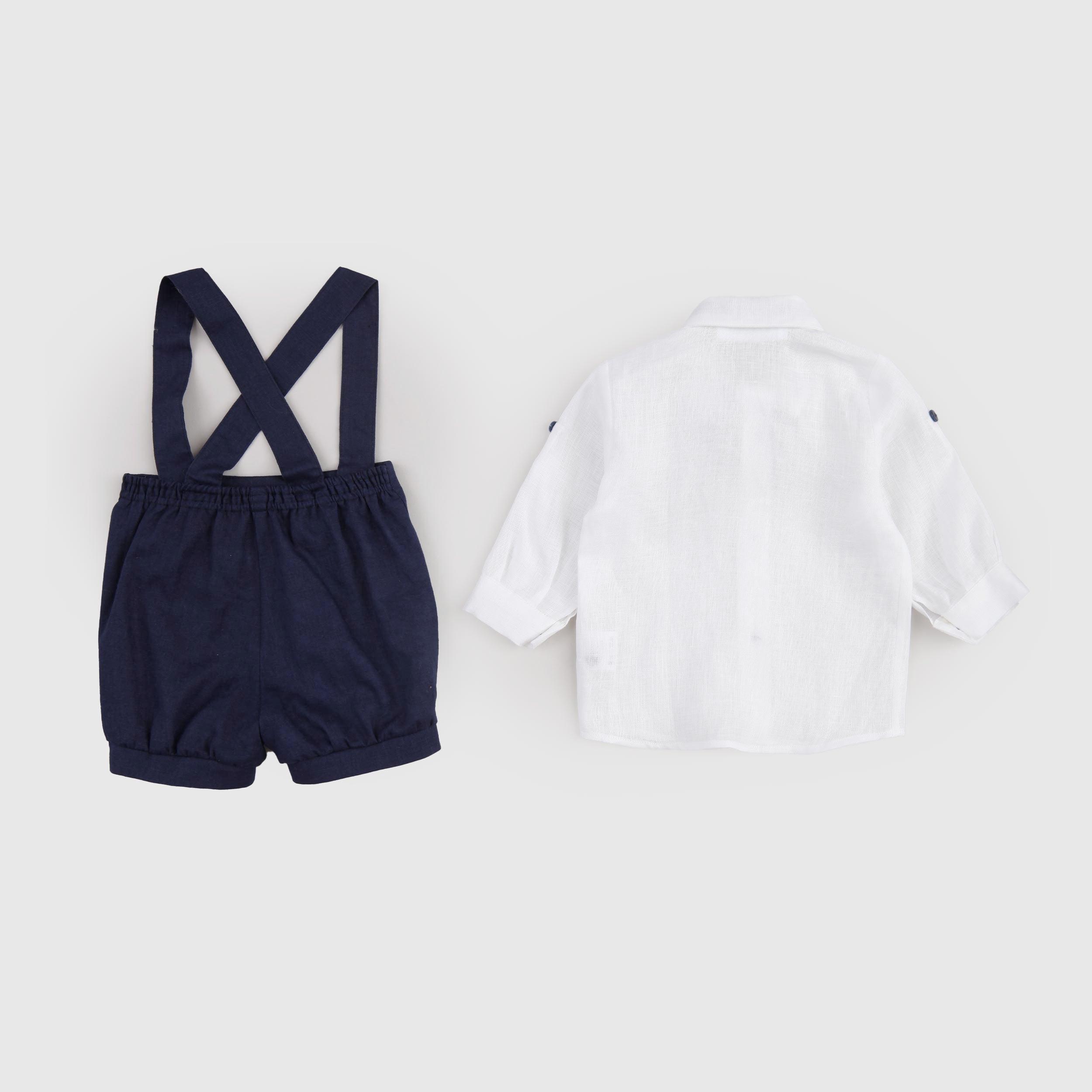 Completo Due Pezzi Bianco e Blu Firmato COLORICHIARI