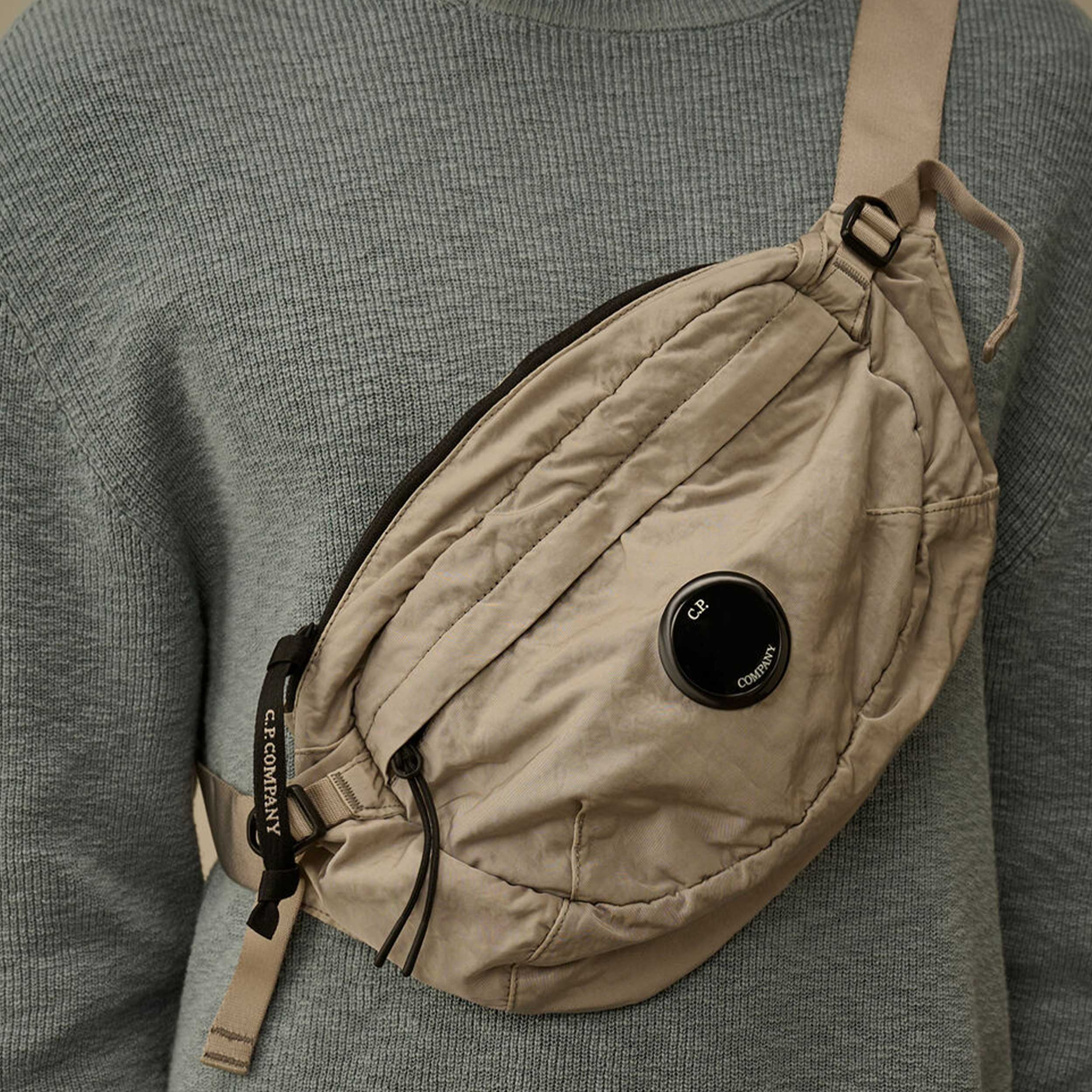 CP COMPANY Branded Beige Lens Crossbody Belt Bag