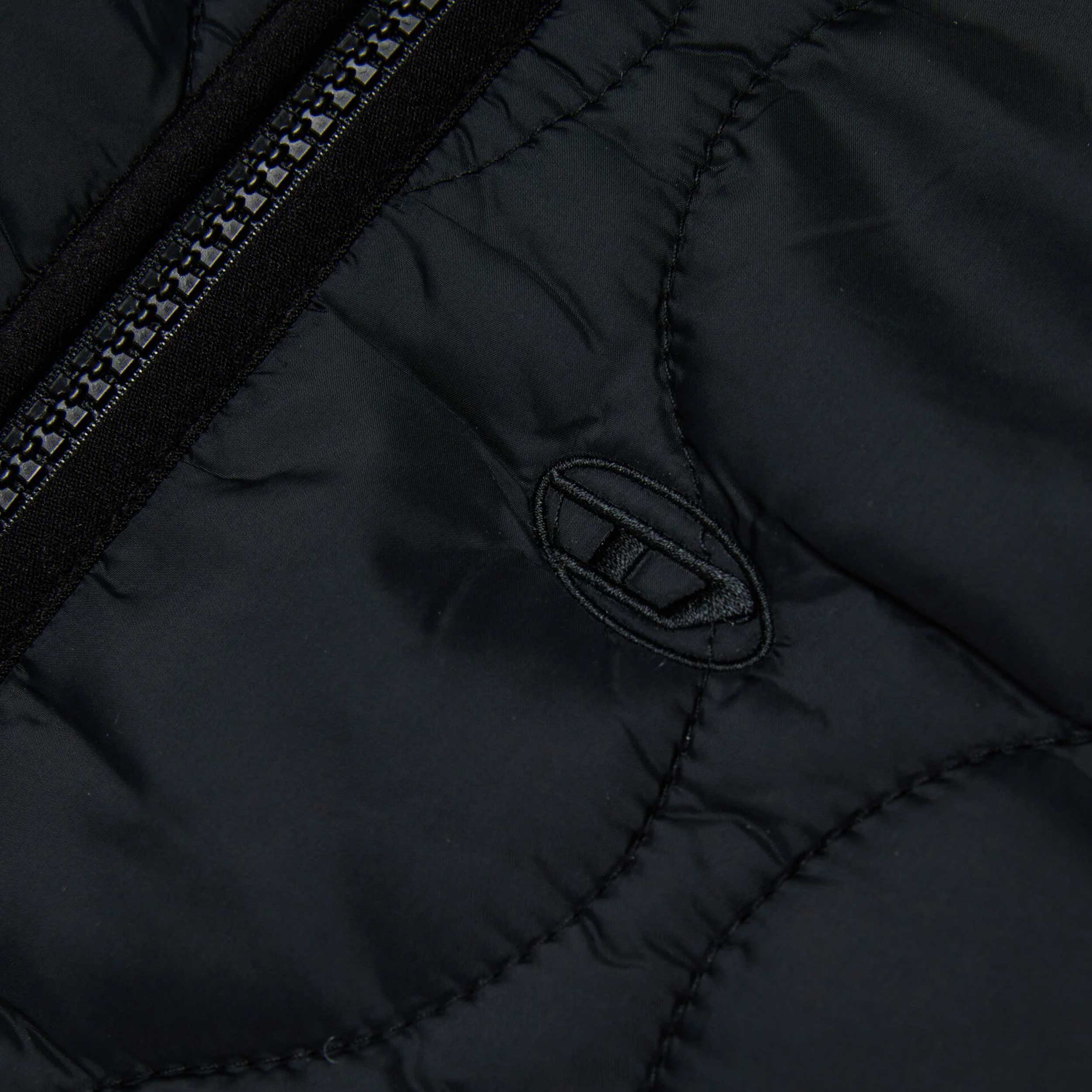 Piumino Nero Trapuntato con Logo Stampato By DIESEL