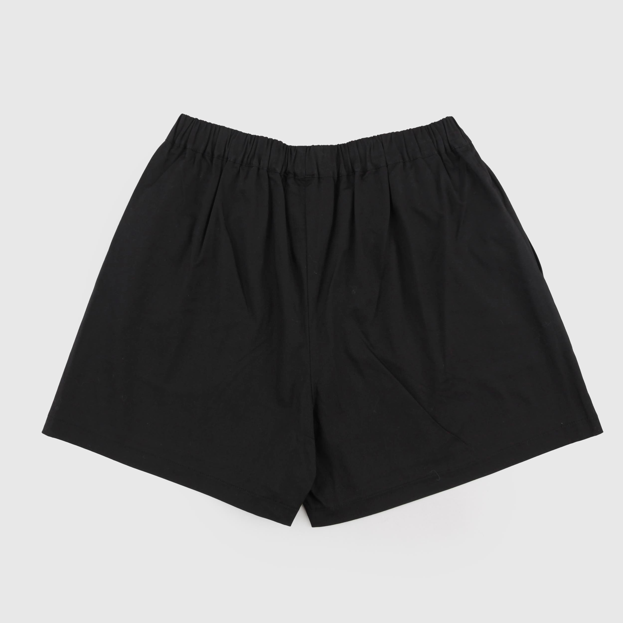 Bermuda Nero con Piccola Scritta Bianca Firmato DOUUOD