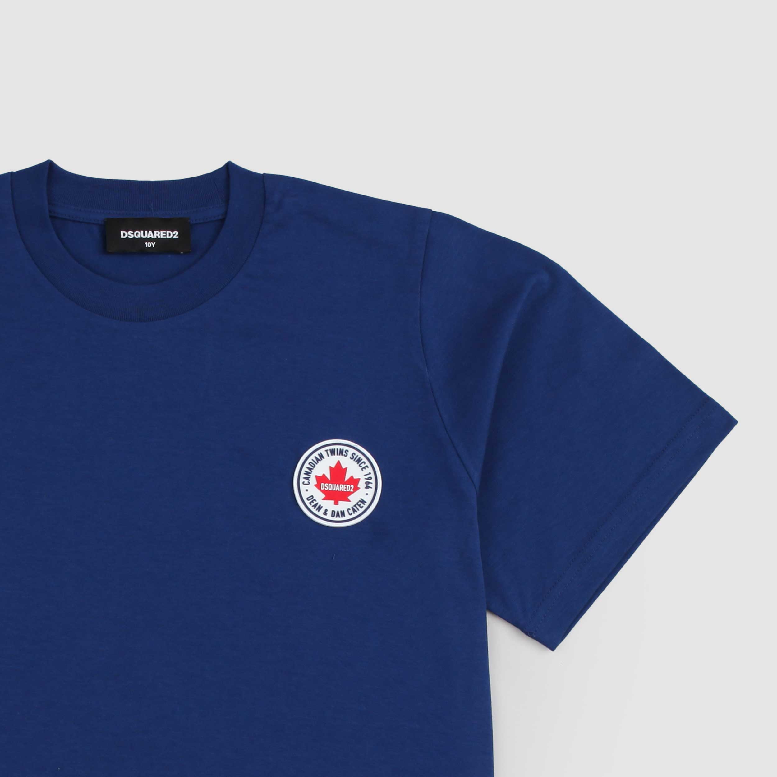 T-shirt Azzurra Con Logo Sul Davanti Firmata DSQUARED2