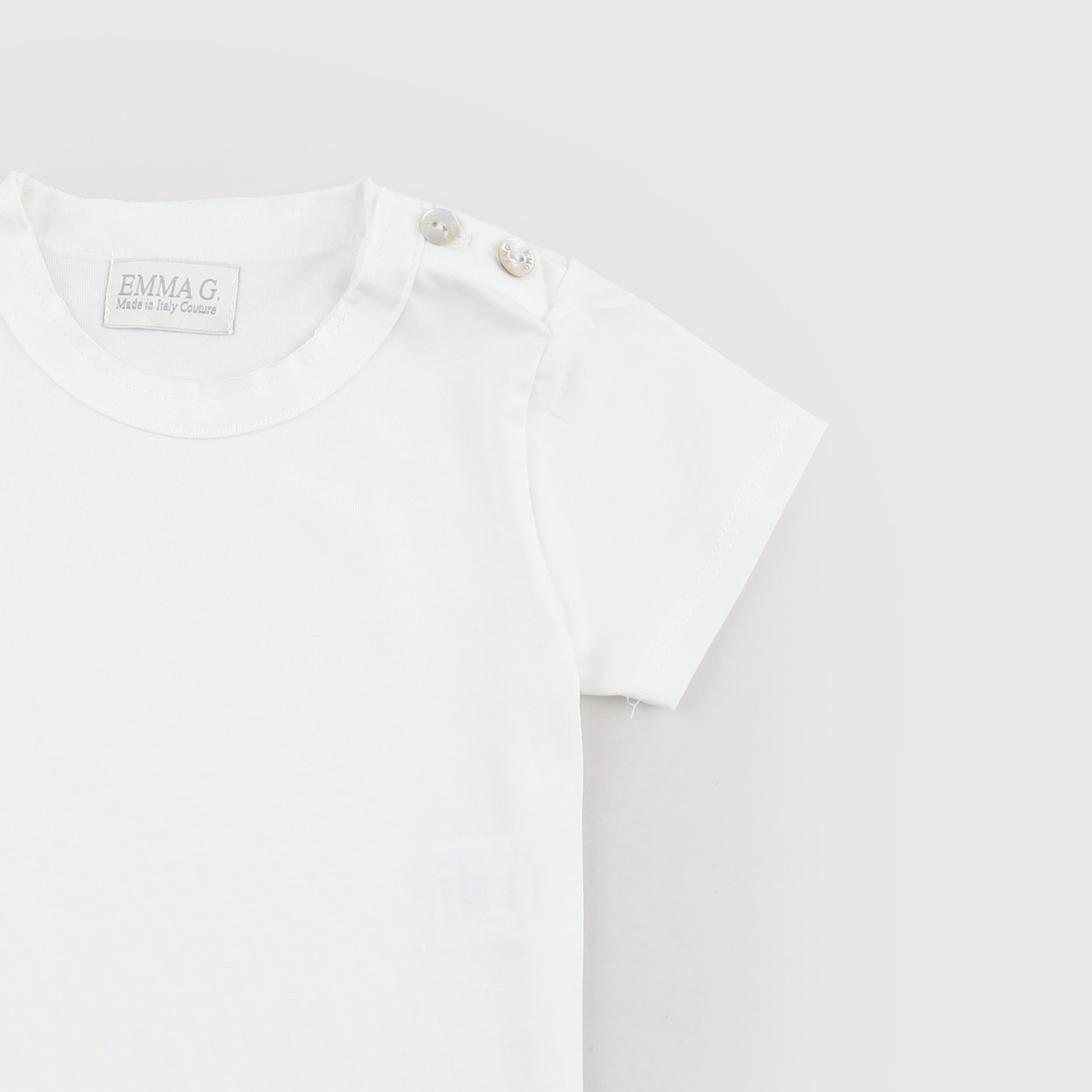 EMMA G STYLE Milk T-shirt with Shoulder Opening
