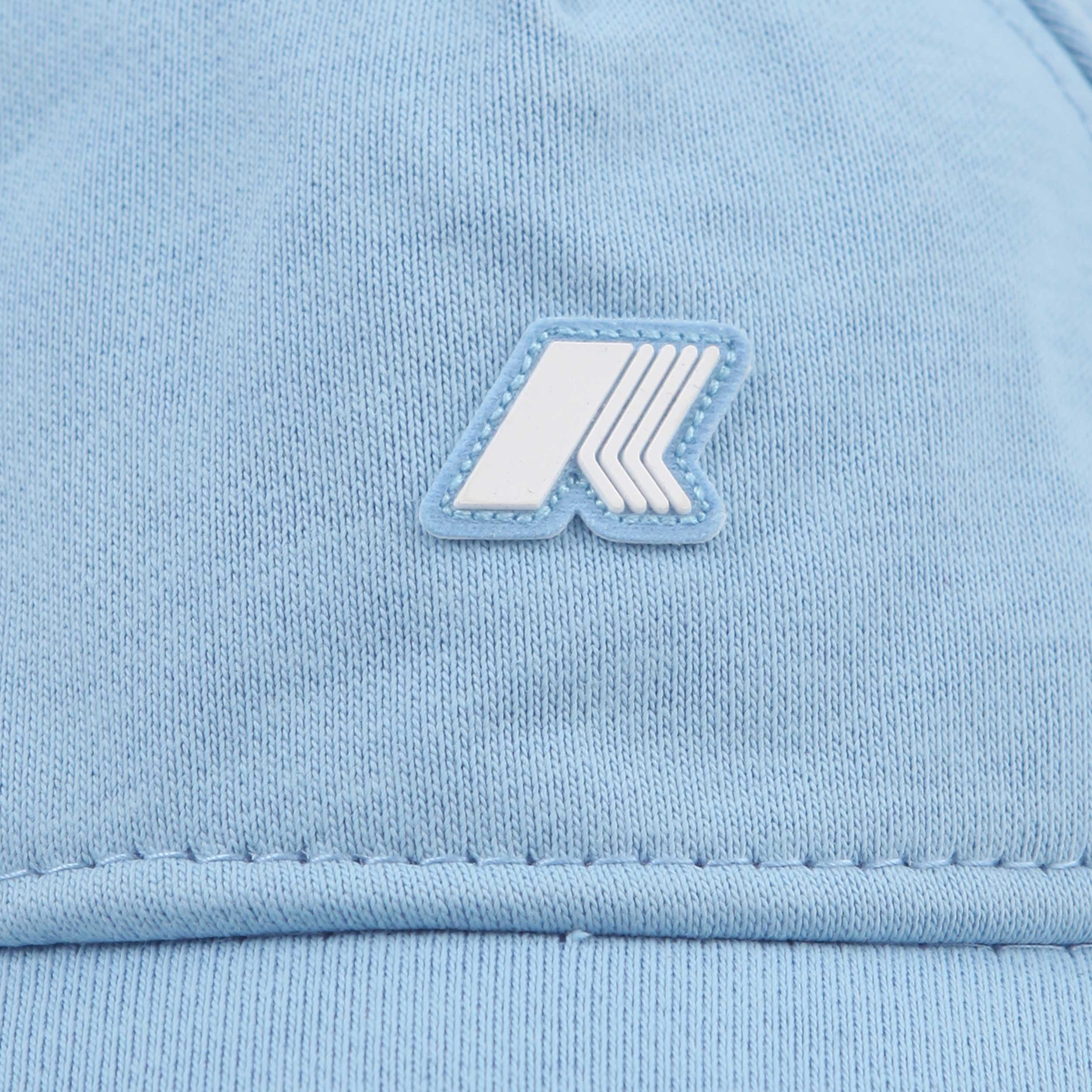 Cappello Azzurro con Logo Bianco Firmato K-WAY