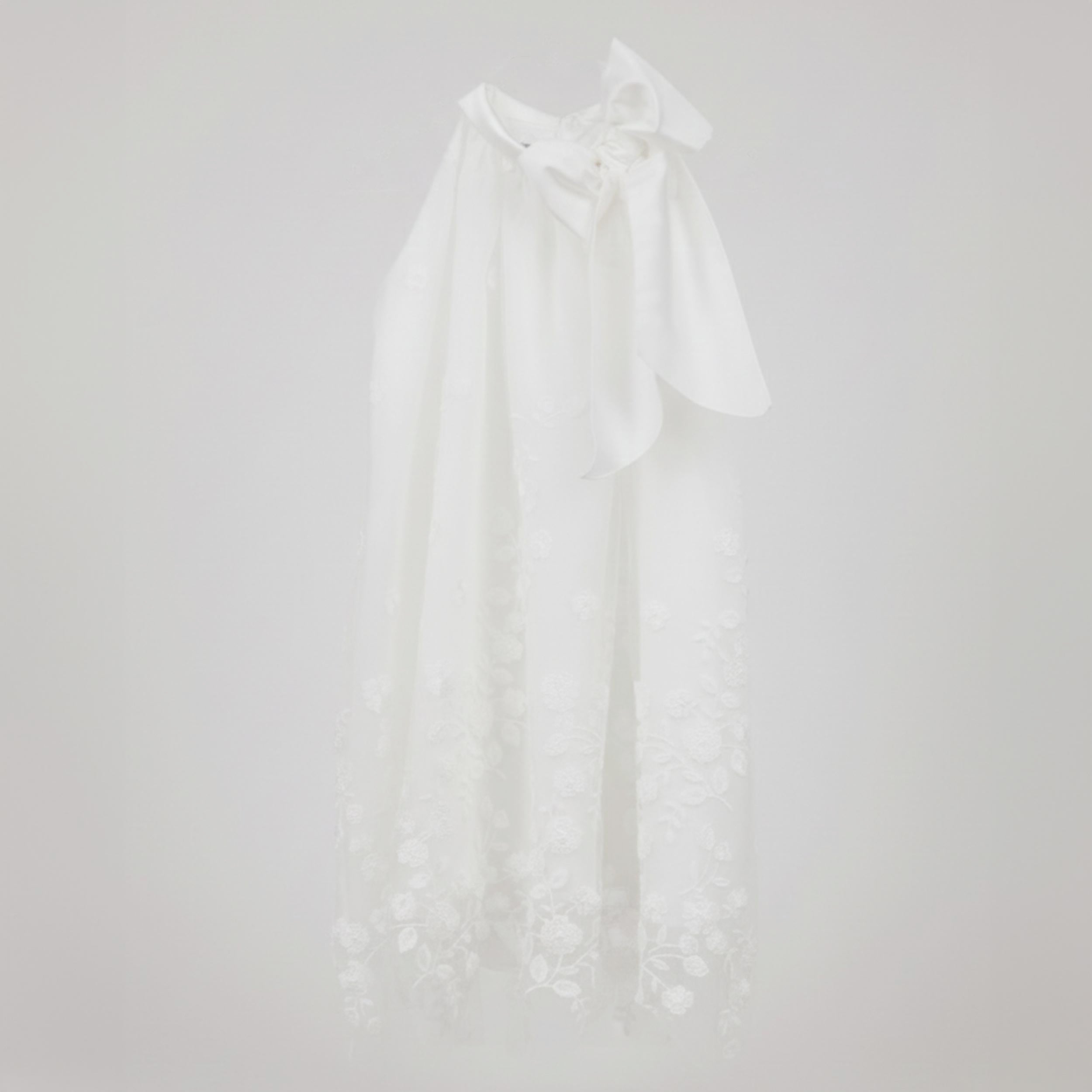 Abito Bianco con Spalle Scoperte Firmato LA STUPENDERIA