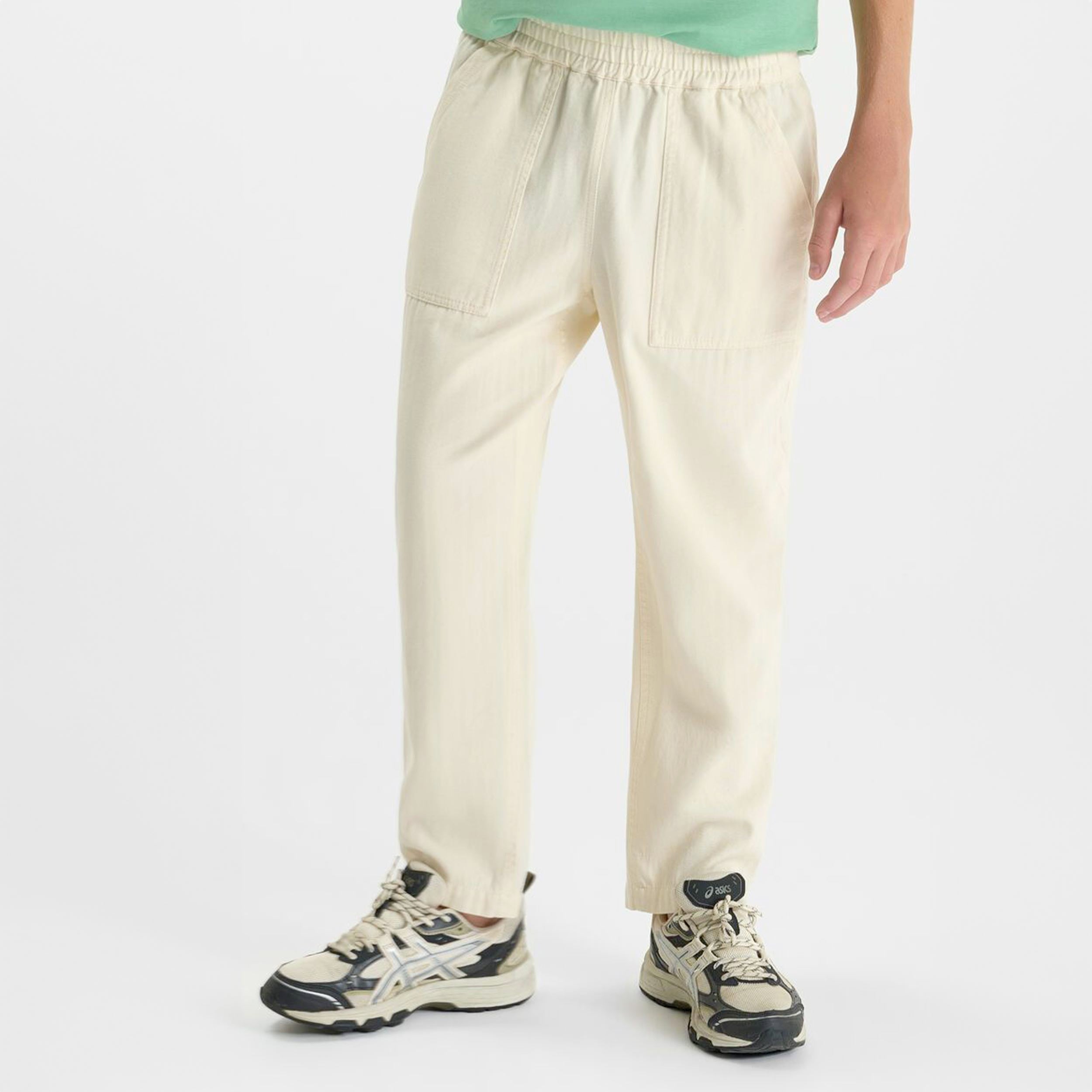 Cream-colored straight-leg trousers by LE TEMPS DES CERISES