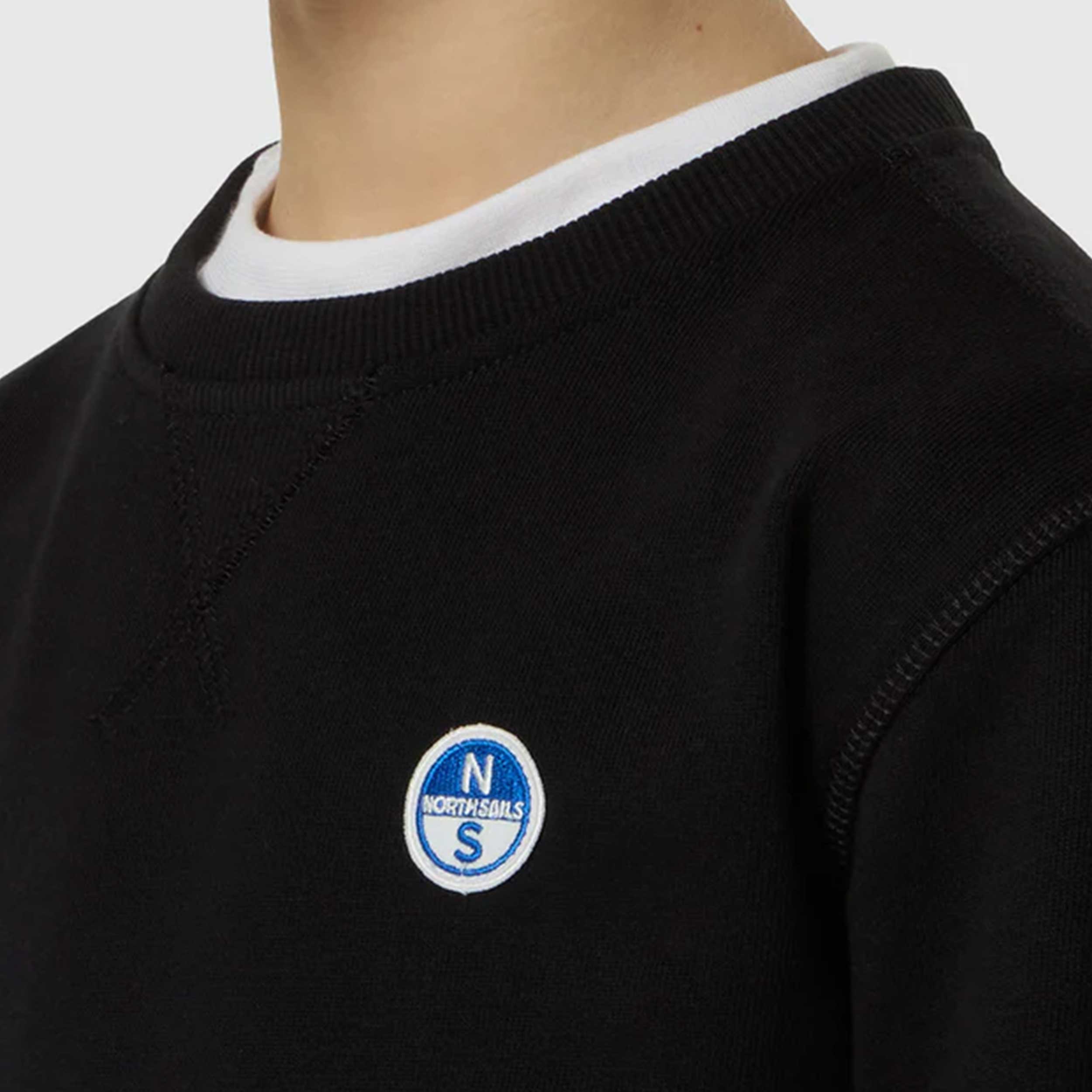 Felpa Nera con Patch Logo Ricamata Firmata NORTH SAILS