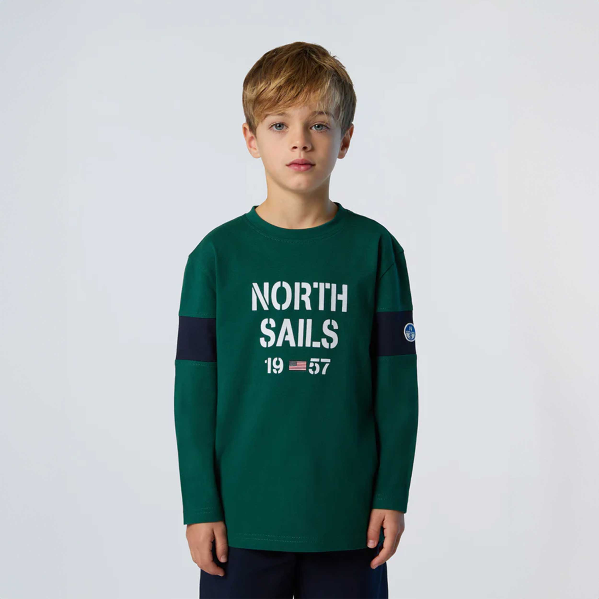 Green T-shirt with bands on the sleeves by NORTH SAILS