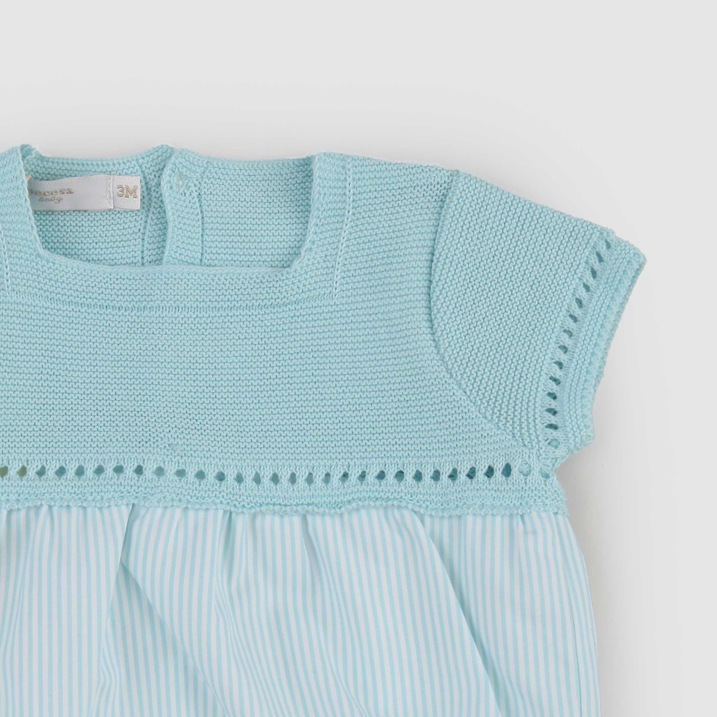 Pagliaccetto Celeste con Scollo Firmato PECESA