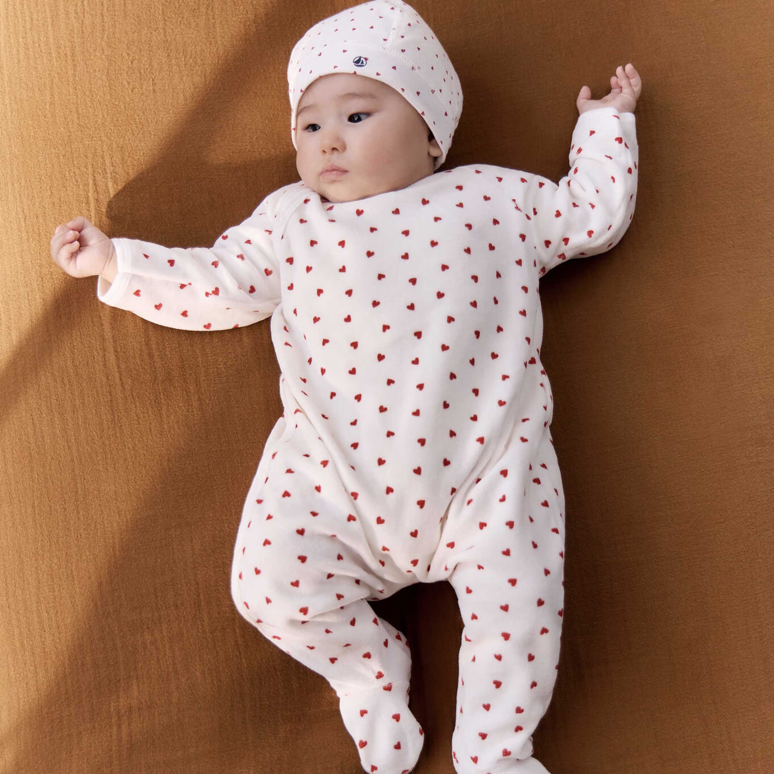 White and Red onesie with Heart Print By PETIT BATEAU