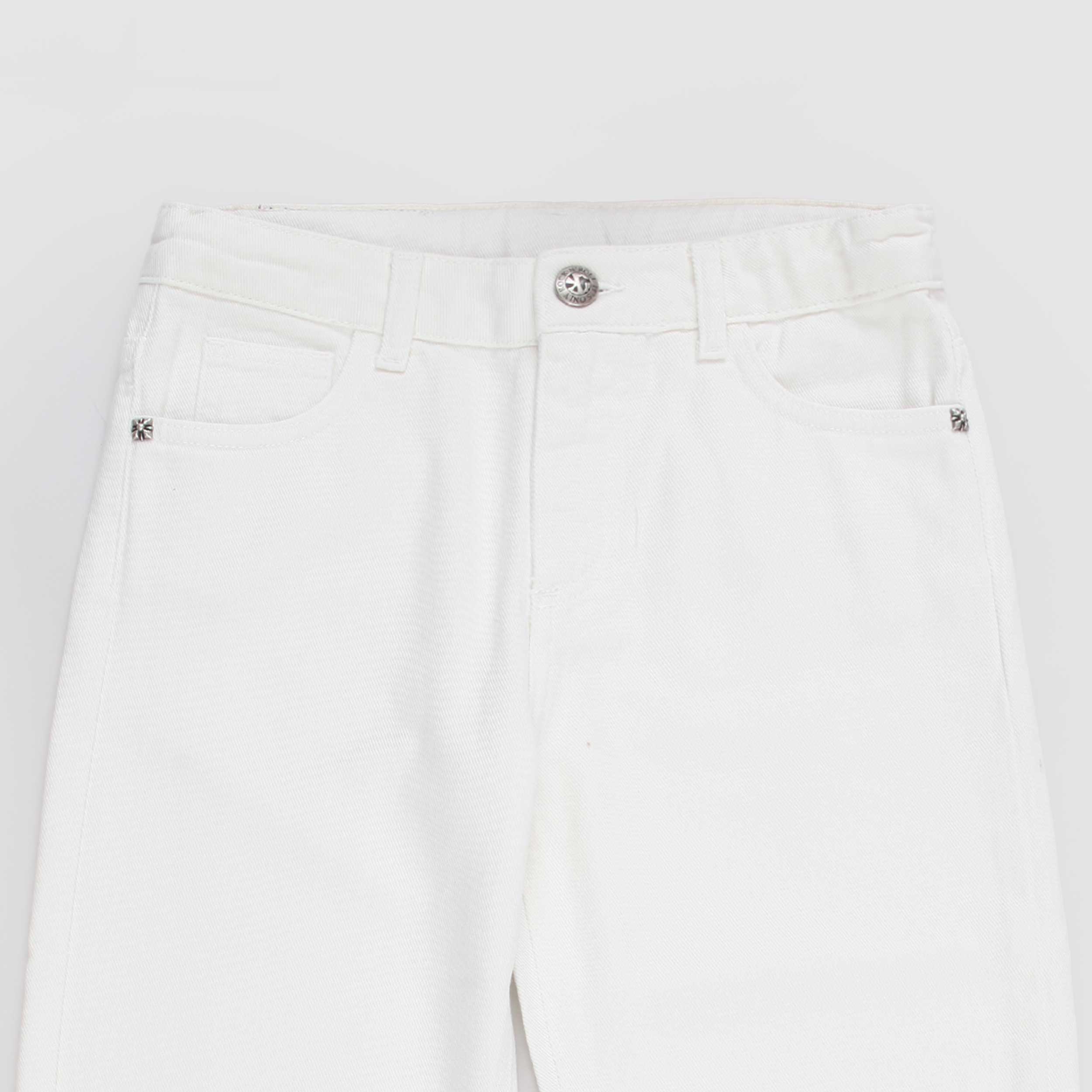 Jeans Bianco e Strappo sul Fondo Firmato JOHN RICHMOND