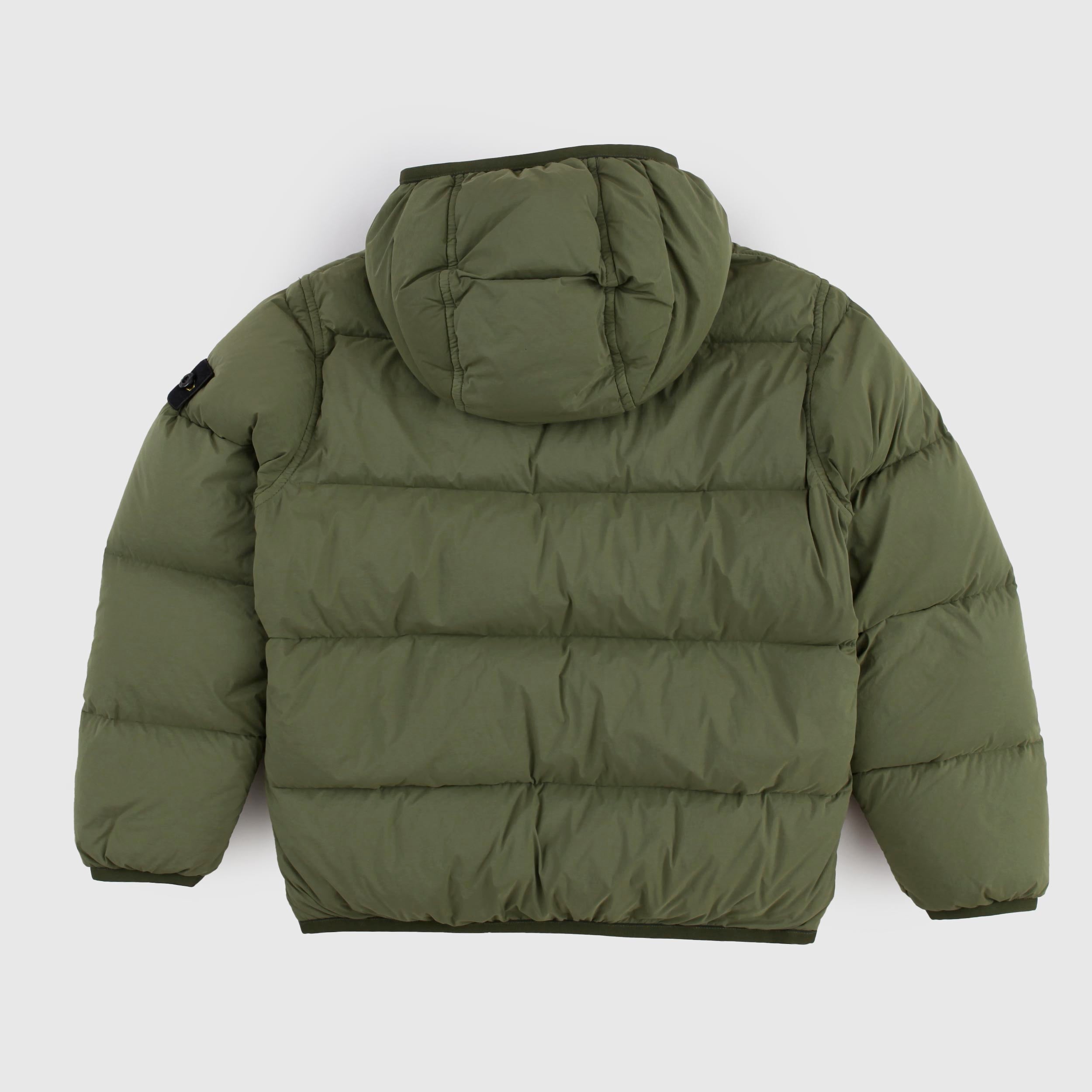 Giubbino Verde con Cappuccio e Targhetta in Rilievo By STONE ISLAND