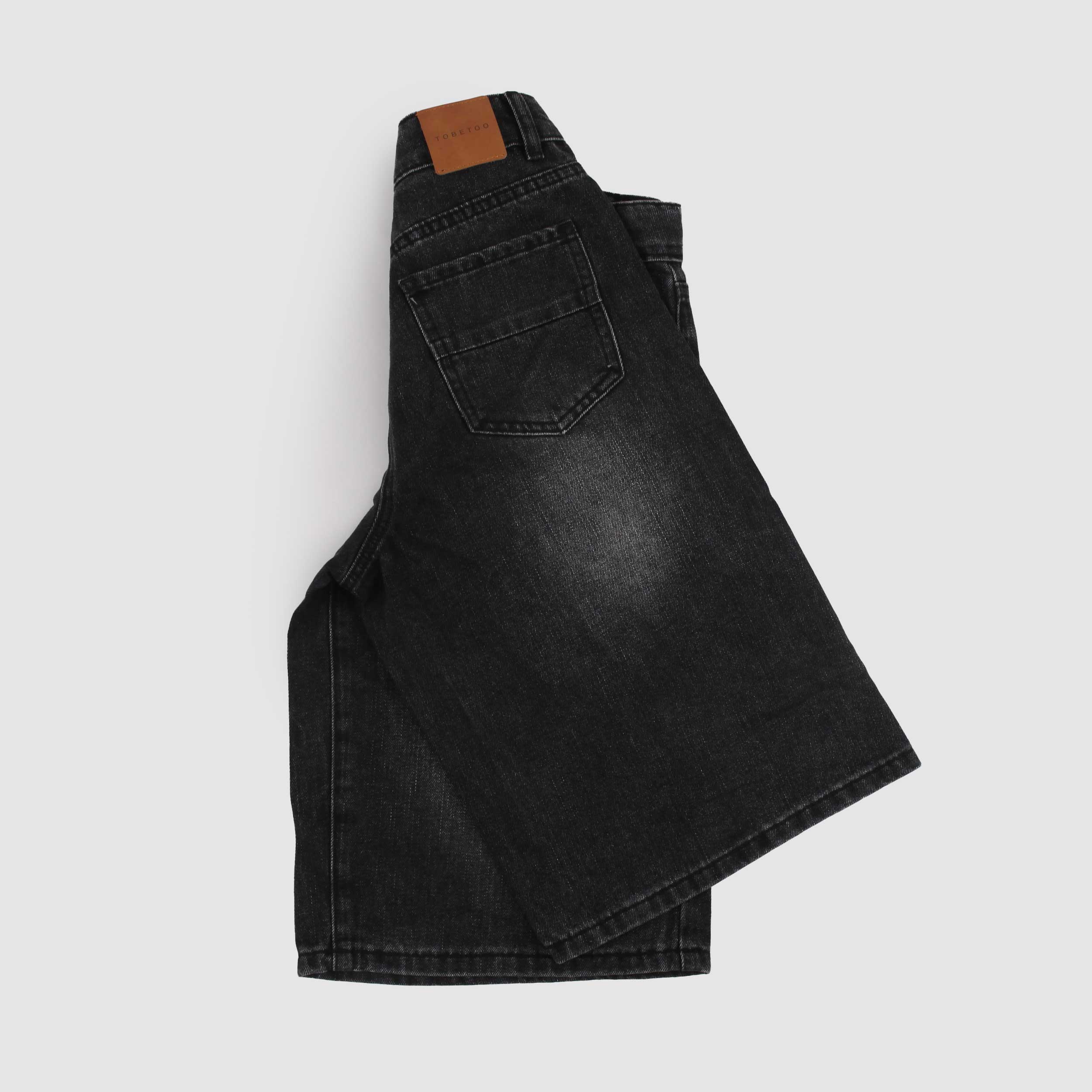 Bermuda Nero Modello Cinque Tasche Firmato TOBETOO
