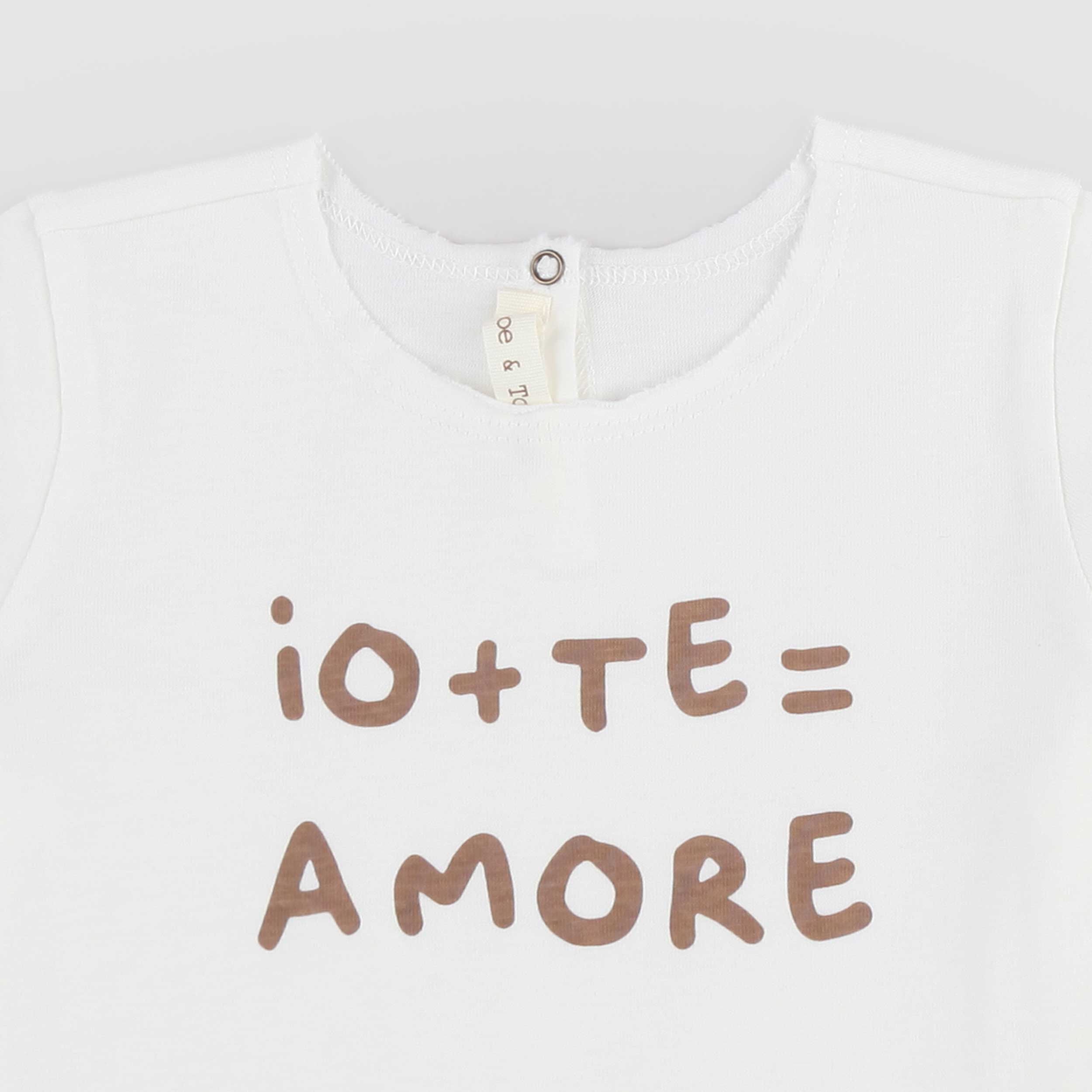 T-shirt Latte con Scritta Marrone Firmata ZHOE AND TOBIAH