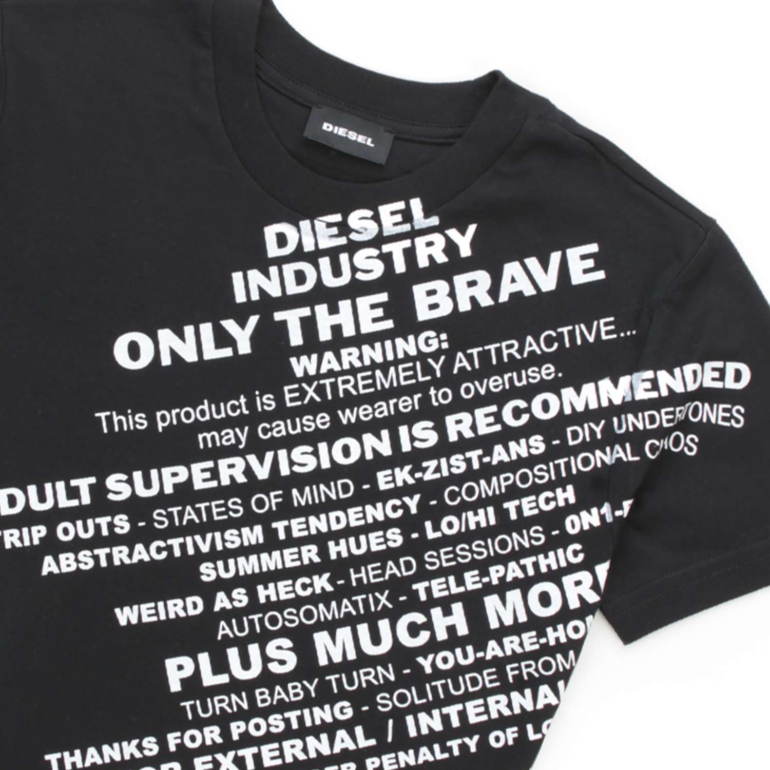 T-SHIRT UNISEX NERA CON STAMPA - annameglio.com abbigliamento moda