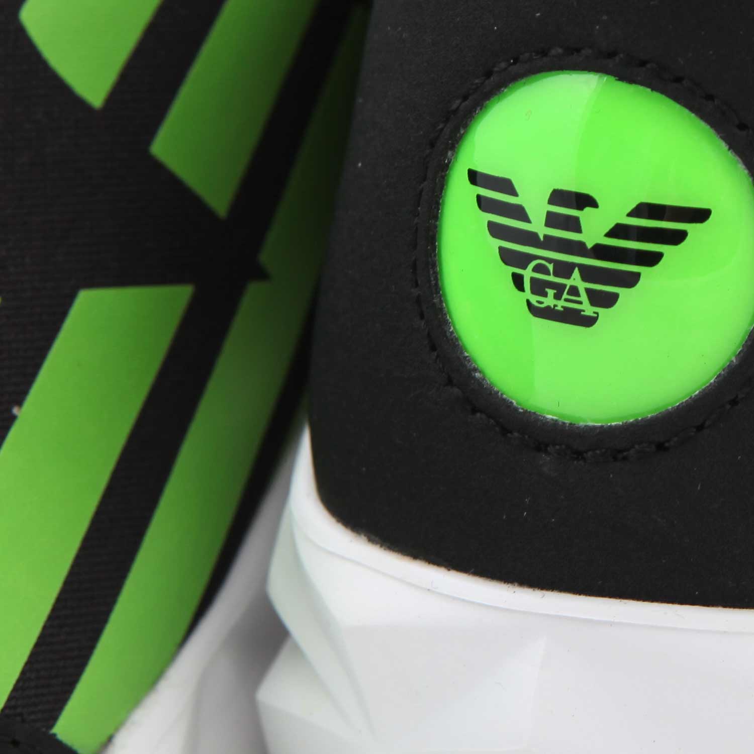 SNEAKER NERA CON AQUILOTTO VERDE FLUO - annameglio.com abbigliamento moda