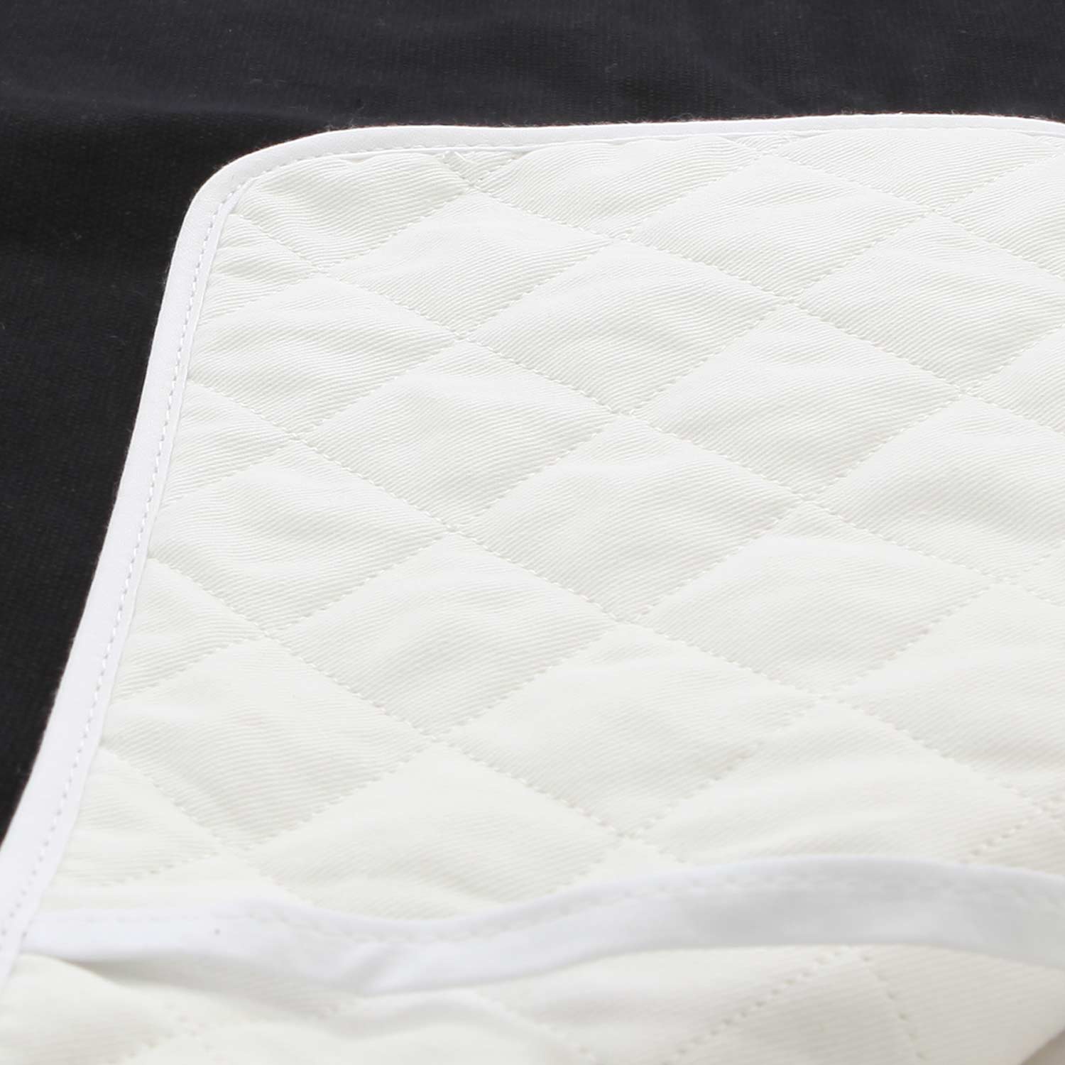 BORSA FASCIATOIO NERA E ARGENTO CON MONOGRAMMA - annameglio.com abbigliamento moda