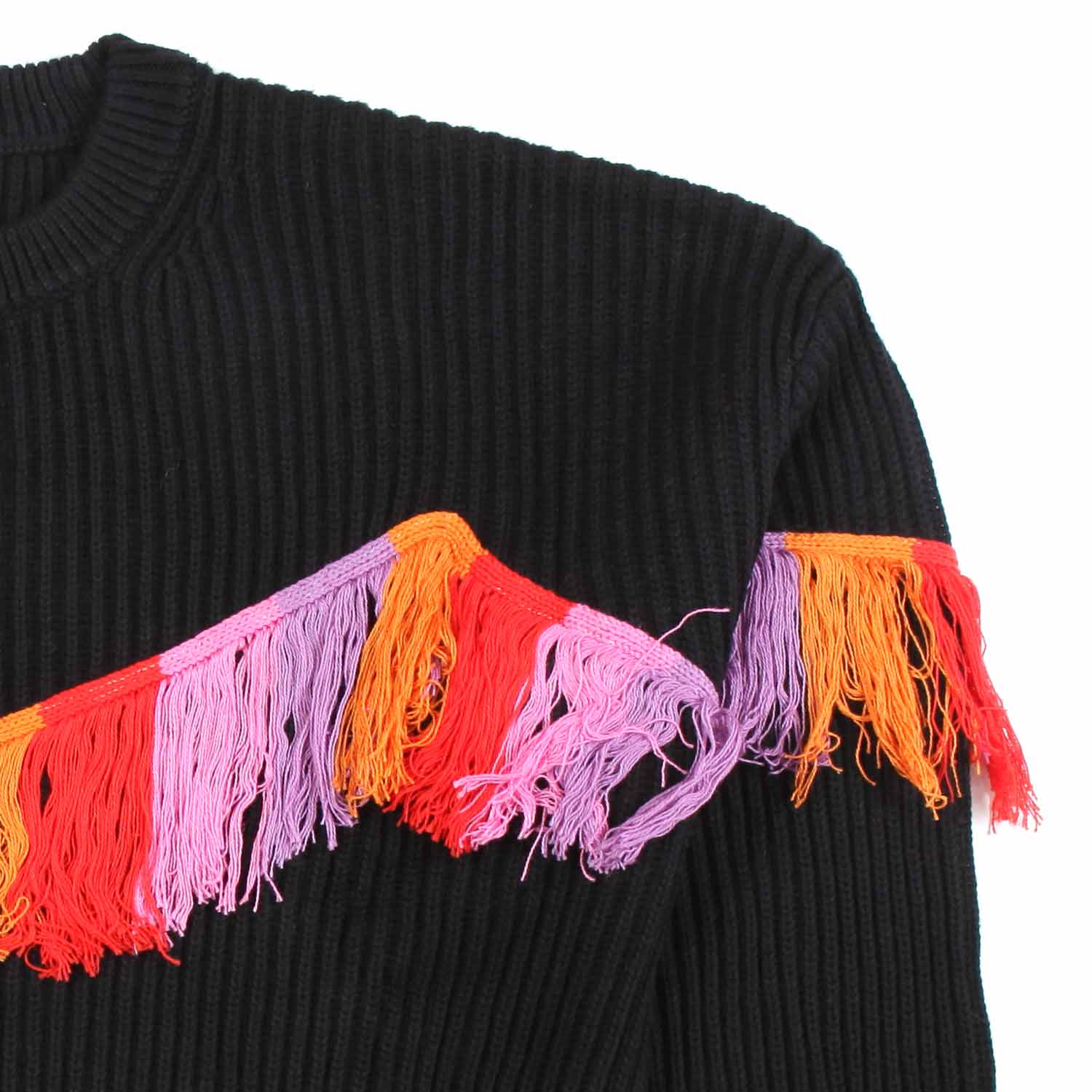 MAGLIONE NERO CON FRANGE ARCOBALENO - annameglio.com abbigliamento moda