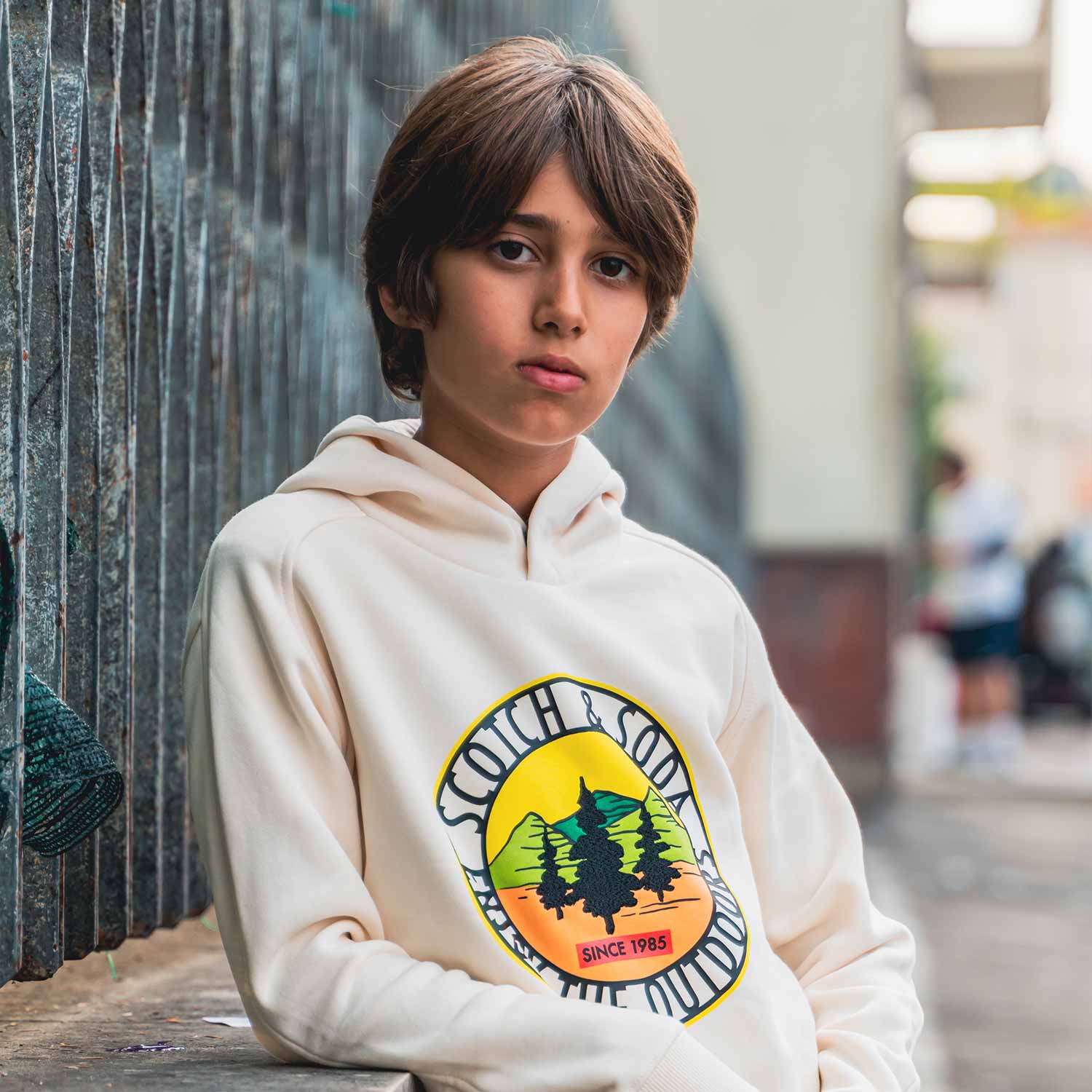 FELPA UNISEX BIANCO CREMA CON CAPPUCCIO - annameglio.com abbigliamento moda