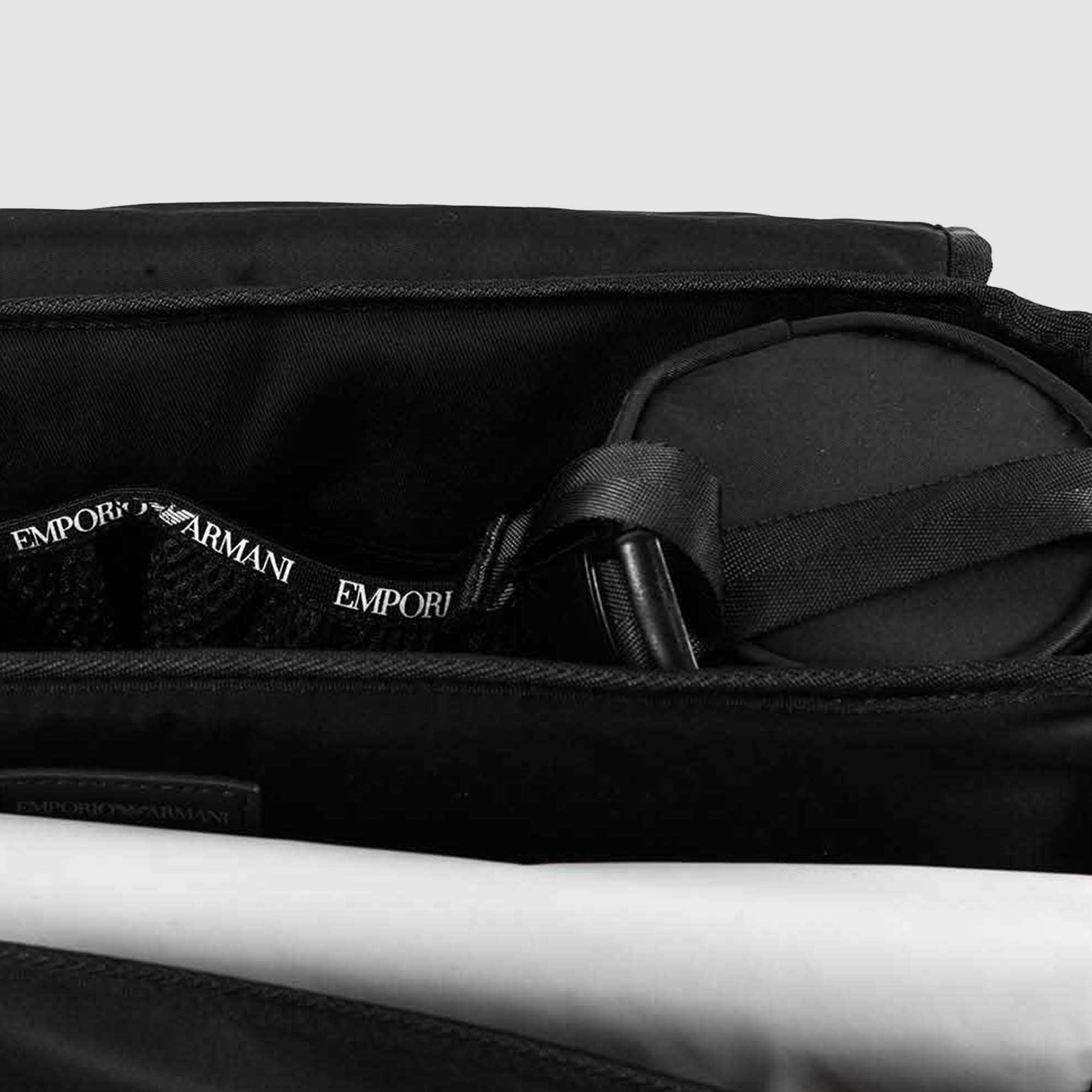 BORSA FASCIATOIO NERA CON AQUILOTTO - annameglio.com abbigliamento moda