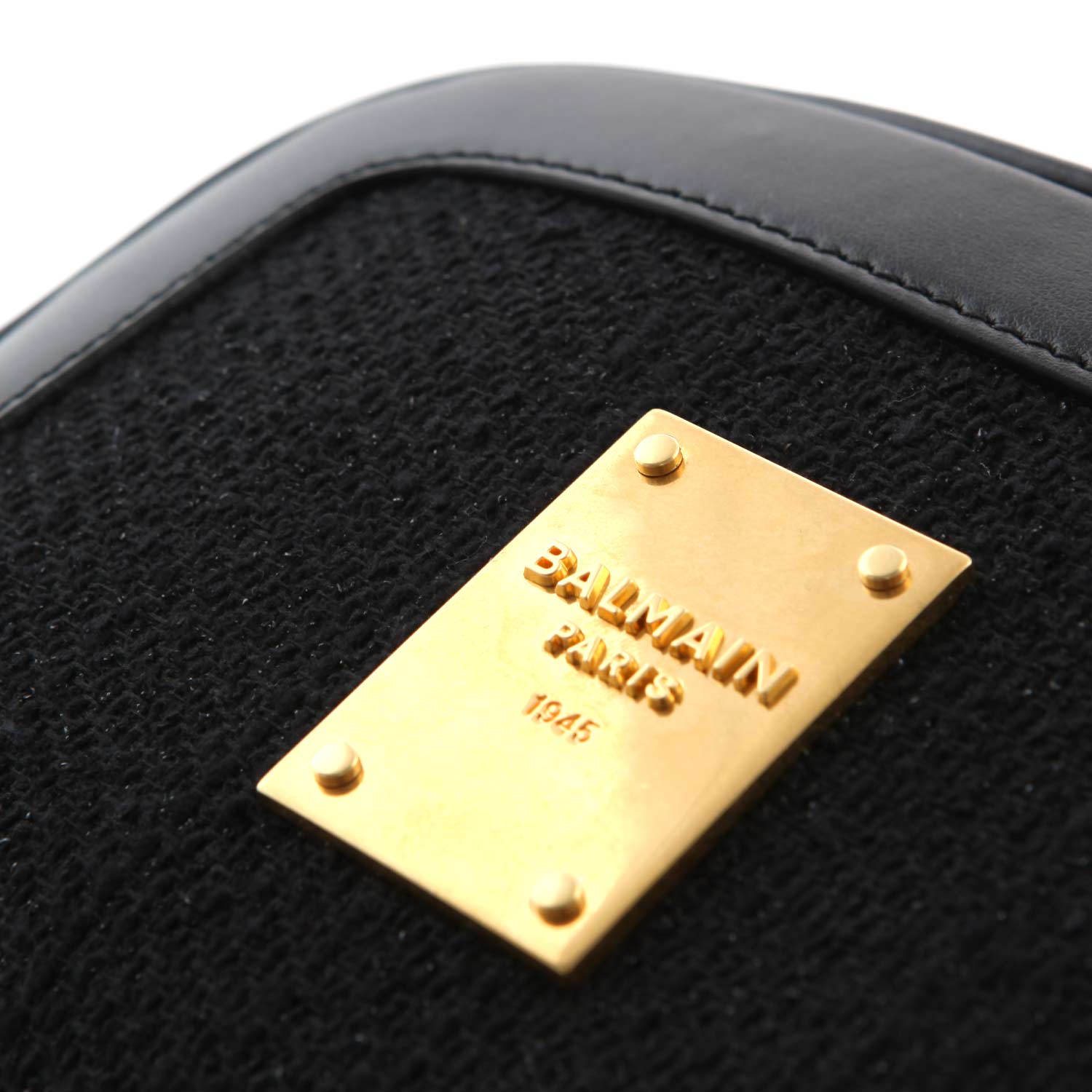 BORSA TRACOLLA RETTANGOLARE NERA E ORO - annameglio.com abbigliamento moda