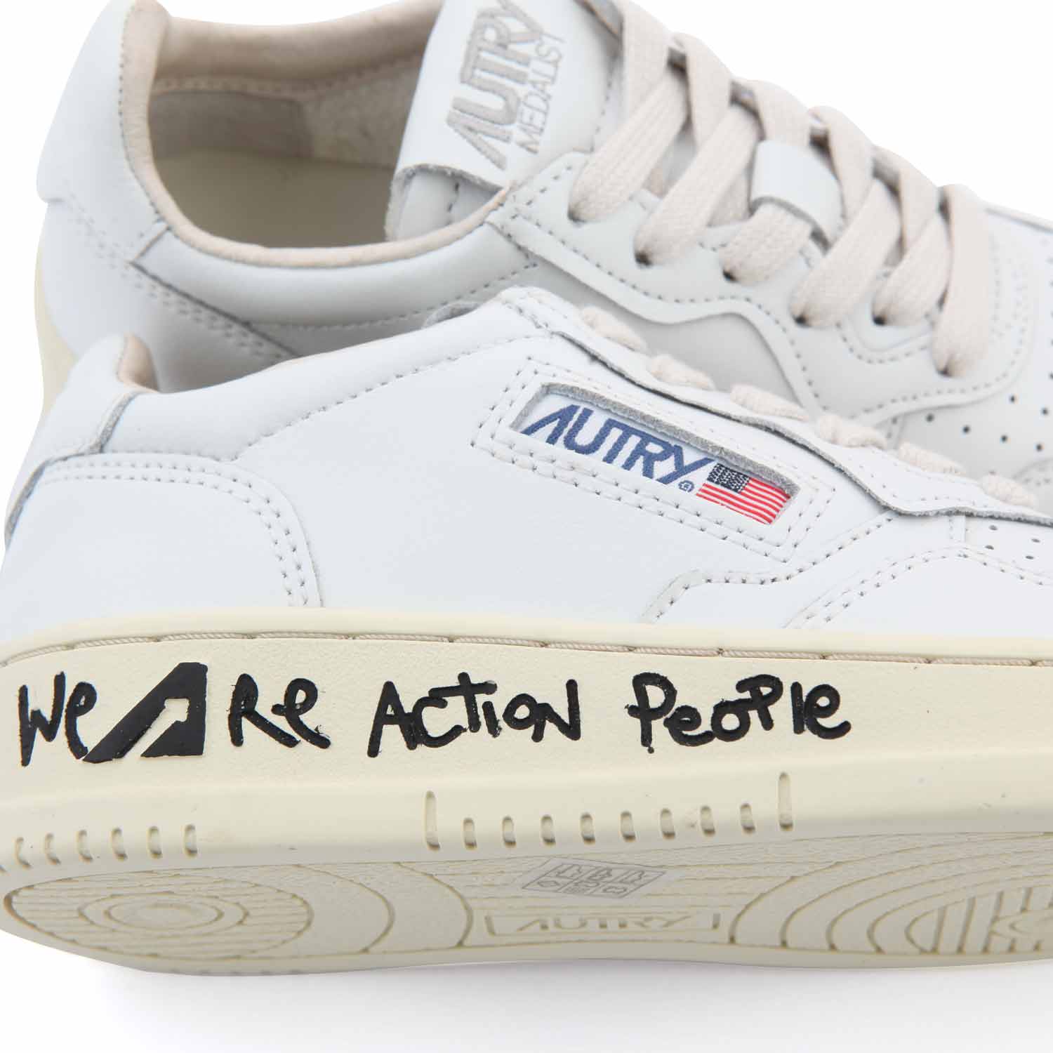 SNEAKER MEDALIST UNISEX BIANCA CON LETTERING JR - annameglio.com abbigliamento moda