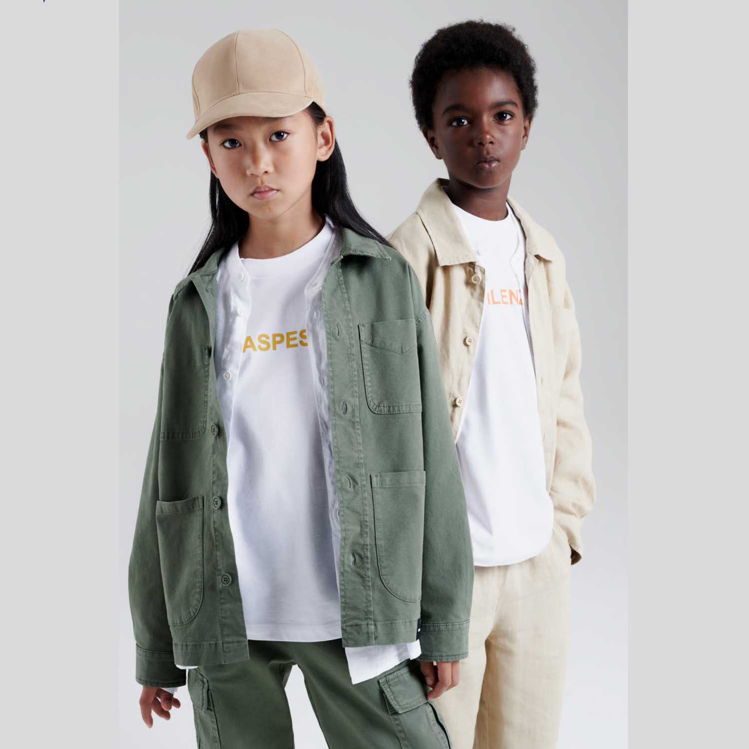 T-SHIRT BIANCA CON LETTERING GIALLO BAMBINO E TEEN - annameglio.com abbigliamento moda