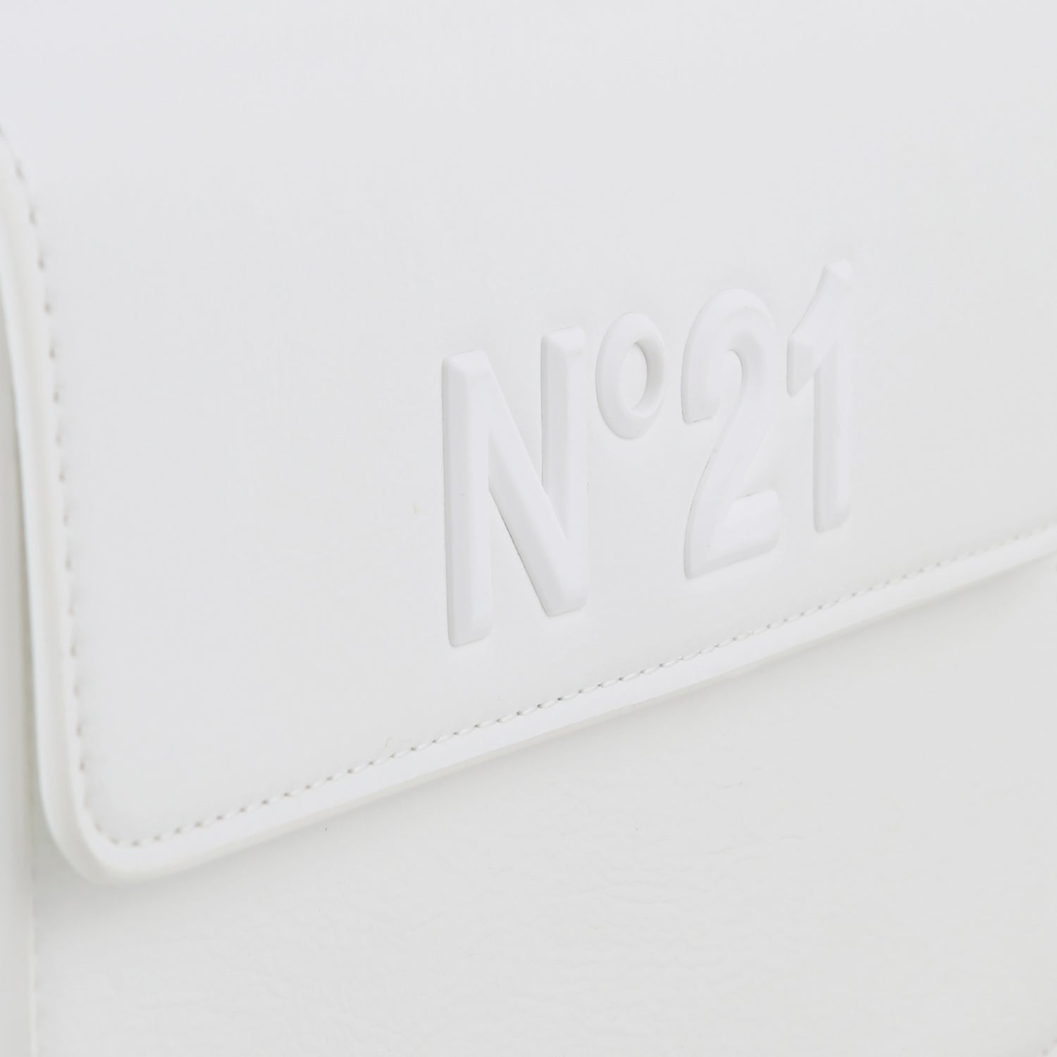 borsa rettangola bianca con dettaglio logo - annameglio.com abbigliamento moda