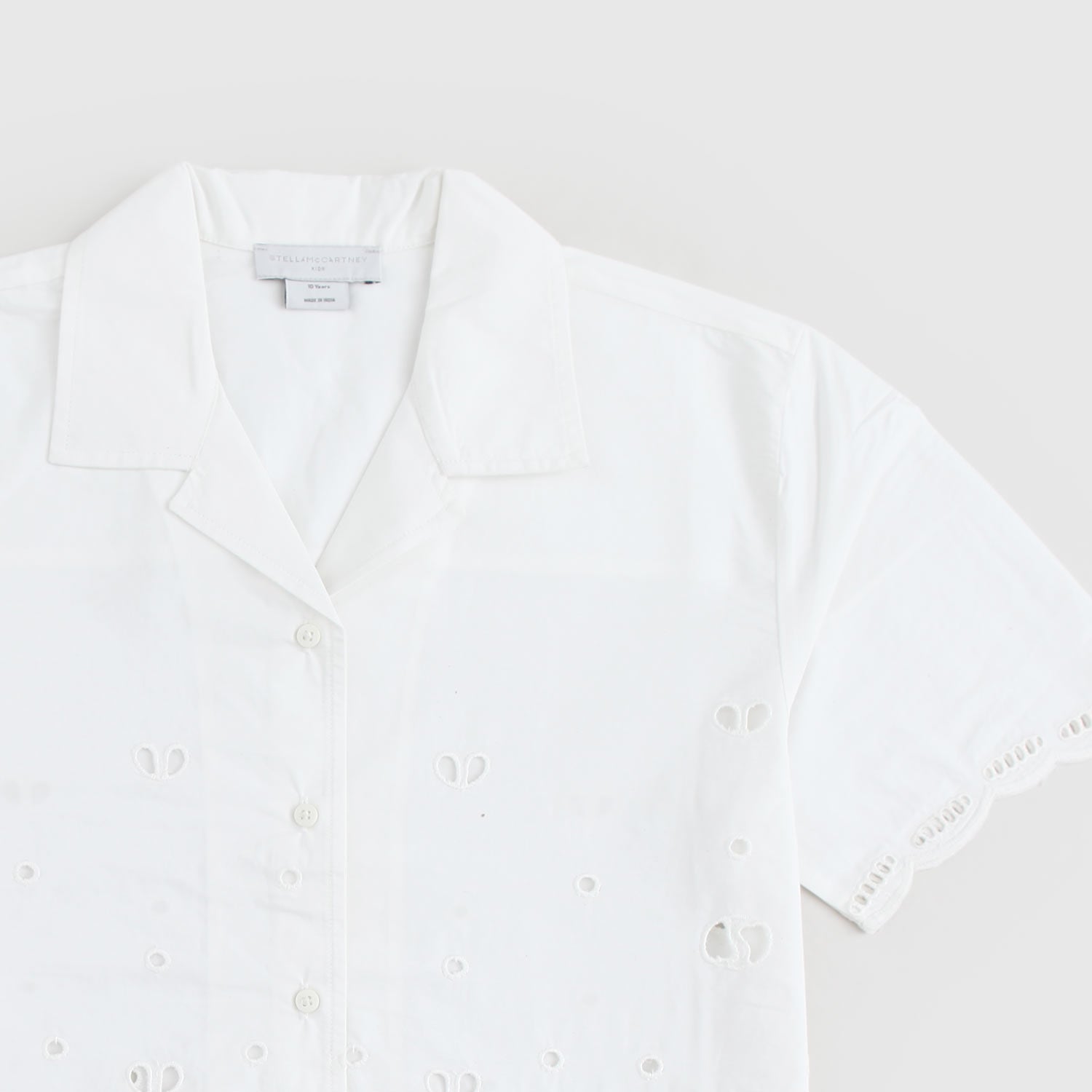camicia bianca dettaglio fori ragazza - annameglio.com abbigliamento moda