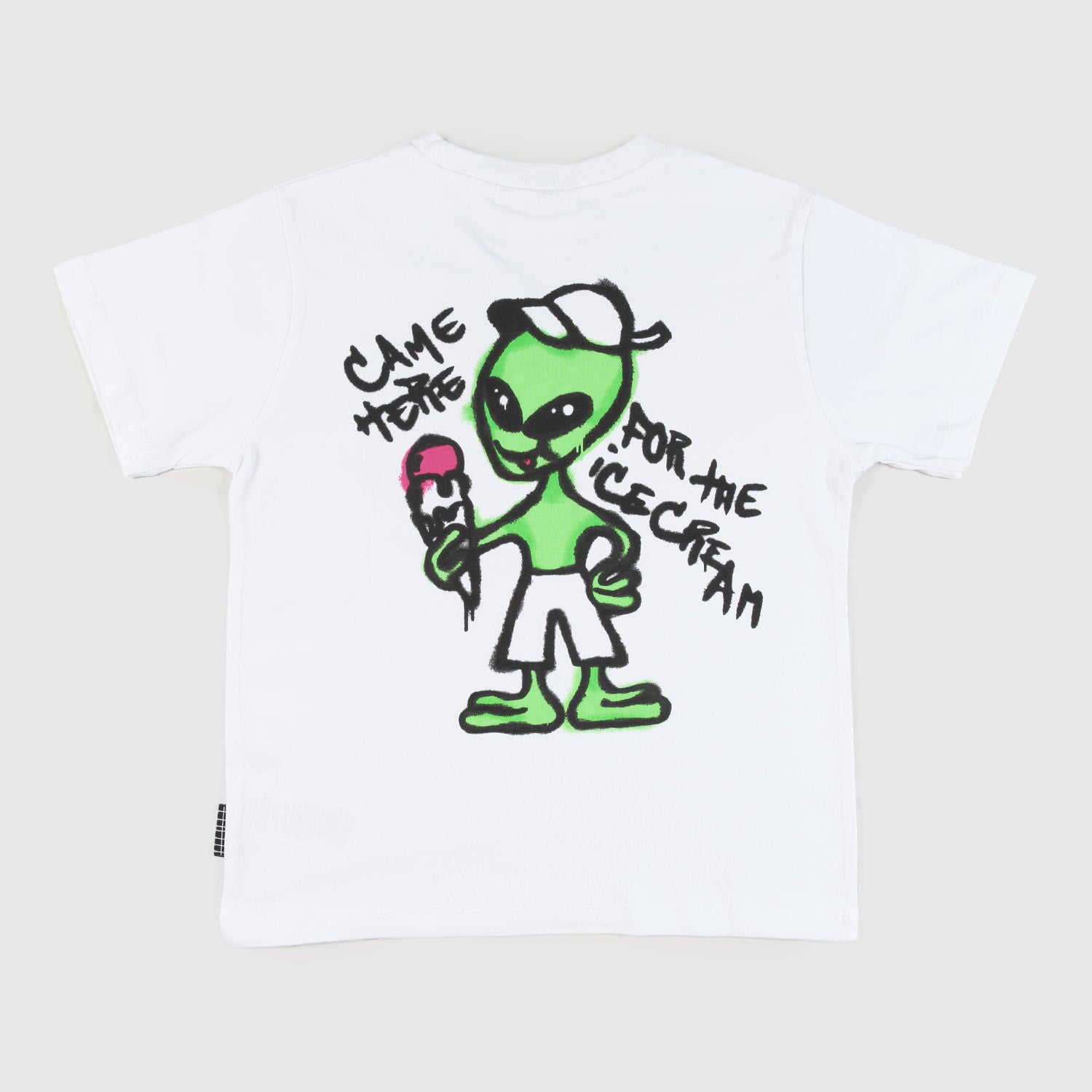 t-shirt bianca con stampa alieno unisex - annameglio.com abbigliamento moda