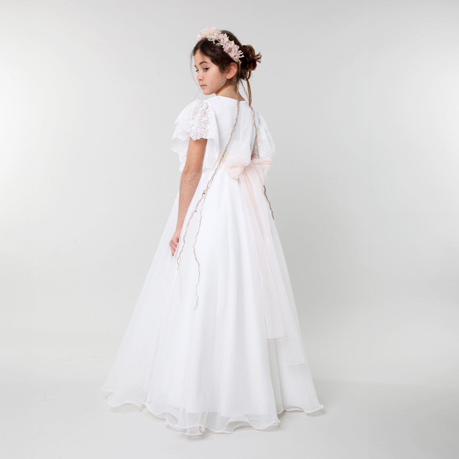 vestito bianco con spilla floreale salmone - annameglio.com abbigliamento moda