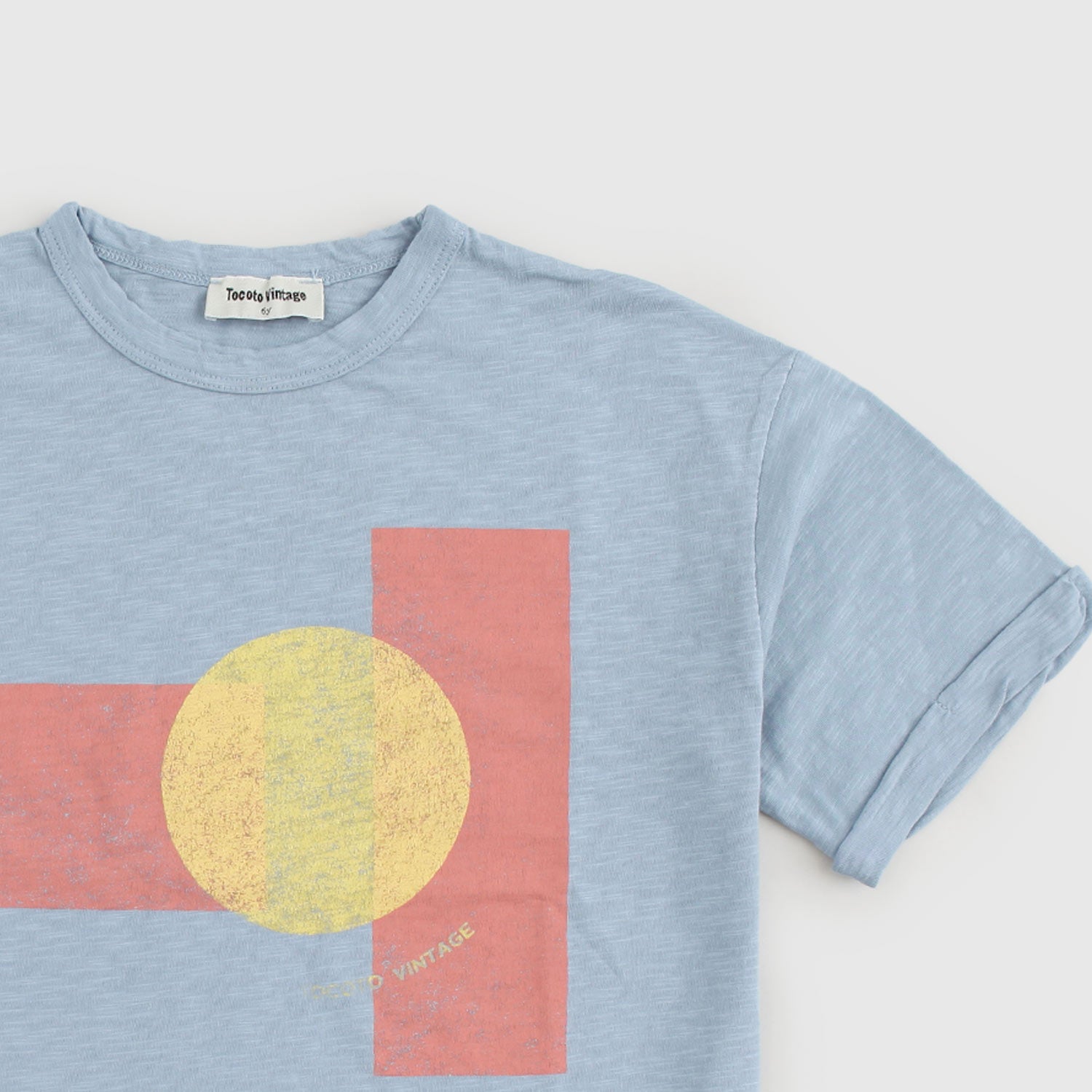 t-shirt celeste stampe retrò - annameglio.com abbigliamento moda