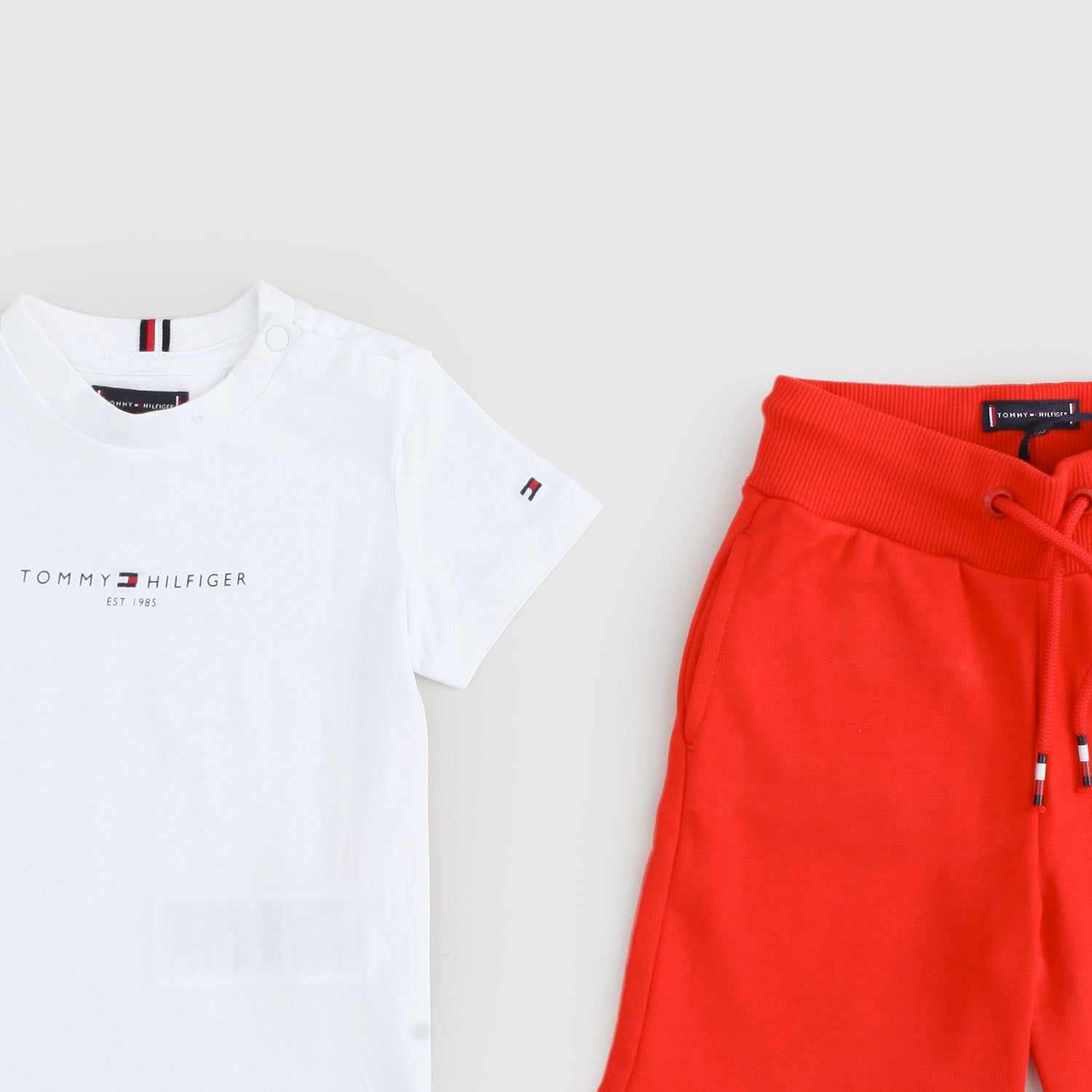 Completo Essential Set Tommy Hilfiger - annameglio.com abbigliamento moda