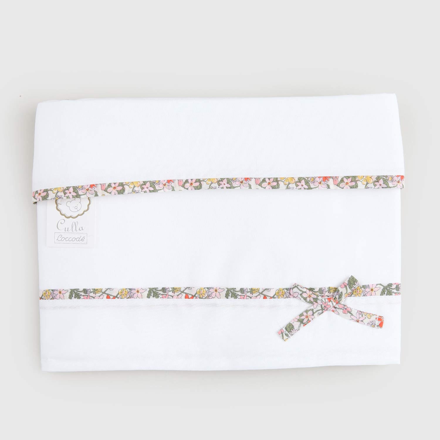 coordinato culla bianco con fiorellini - annameglio.com abbigliamento moda