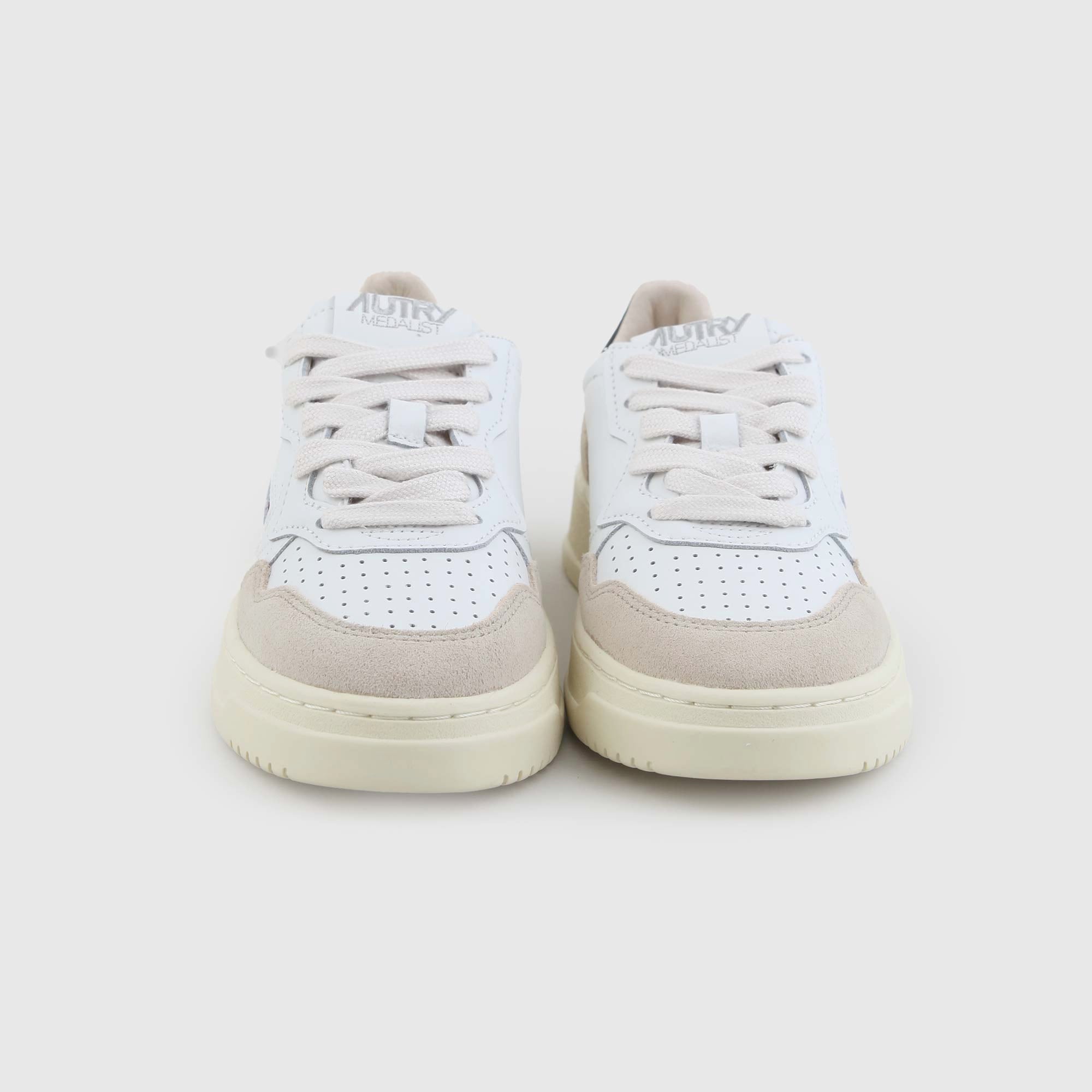 Sneakers medalist low bianche beige e nere - annameglio.com abbigliamento moda
