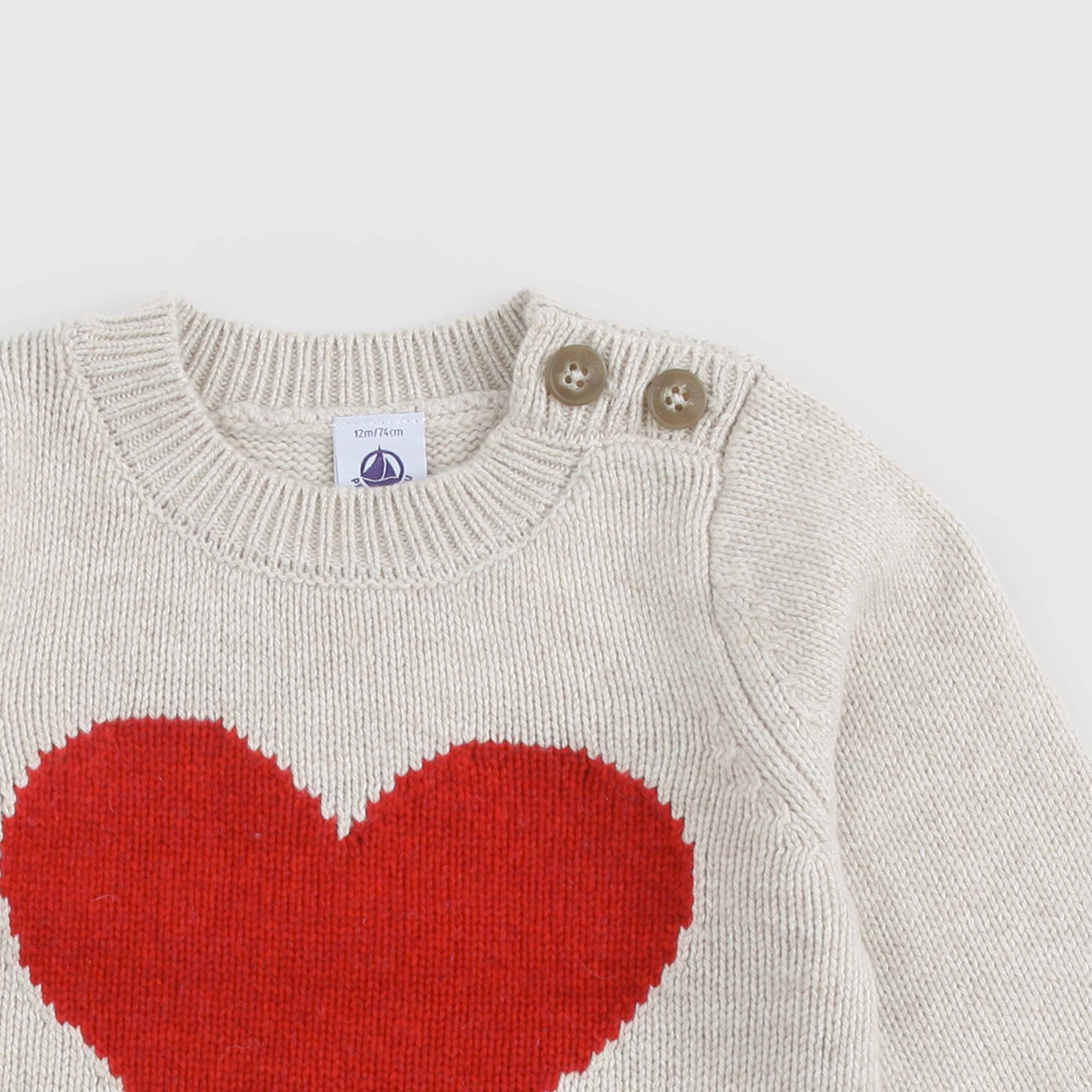 Maglioncino beige chiaro con cuore rosso - annameglio.com abbigliamento moda