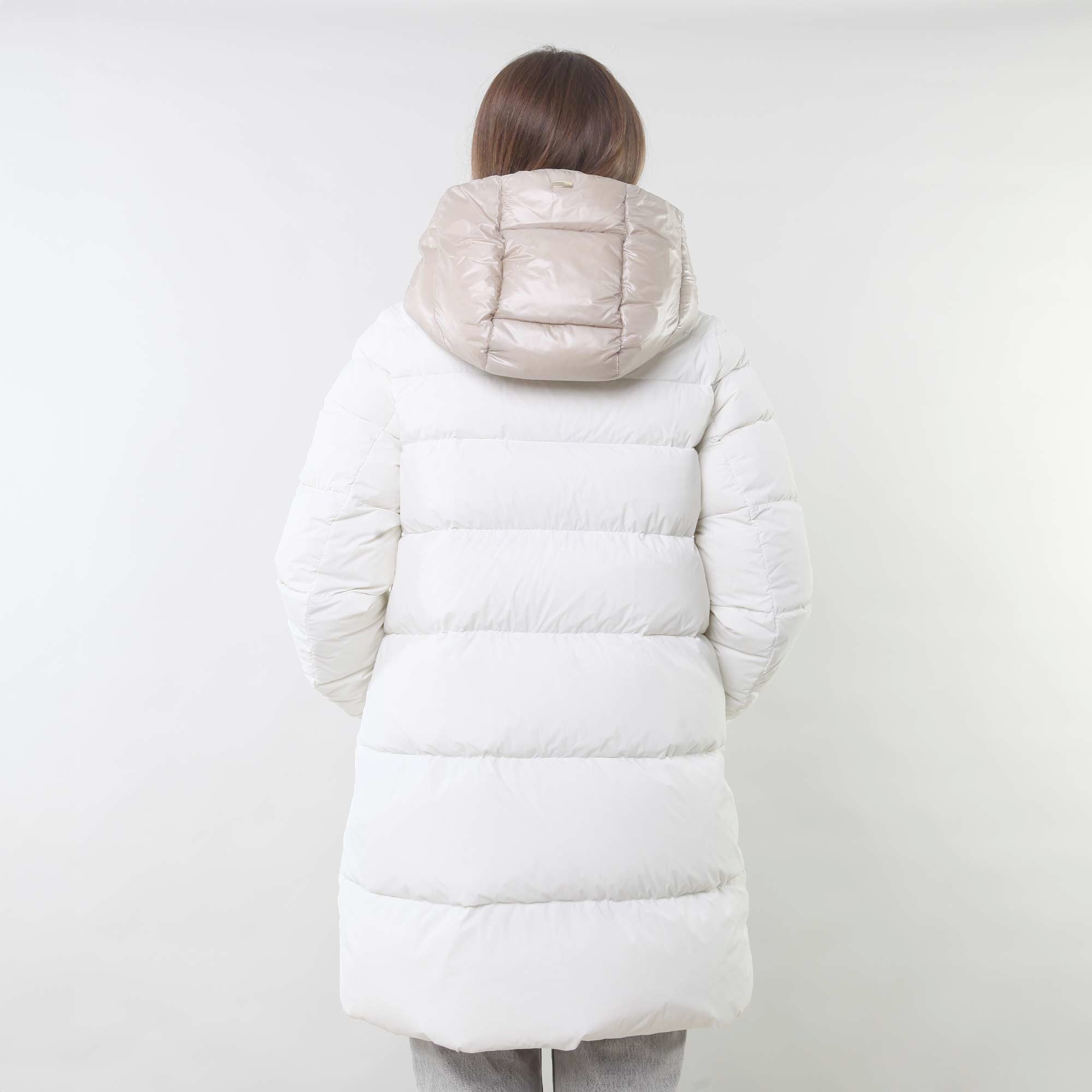 Piumino Lungo Bianco HERNO - annameglio.com abbigliamento moda