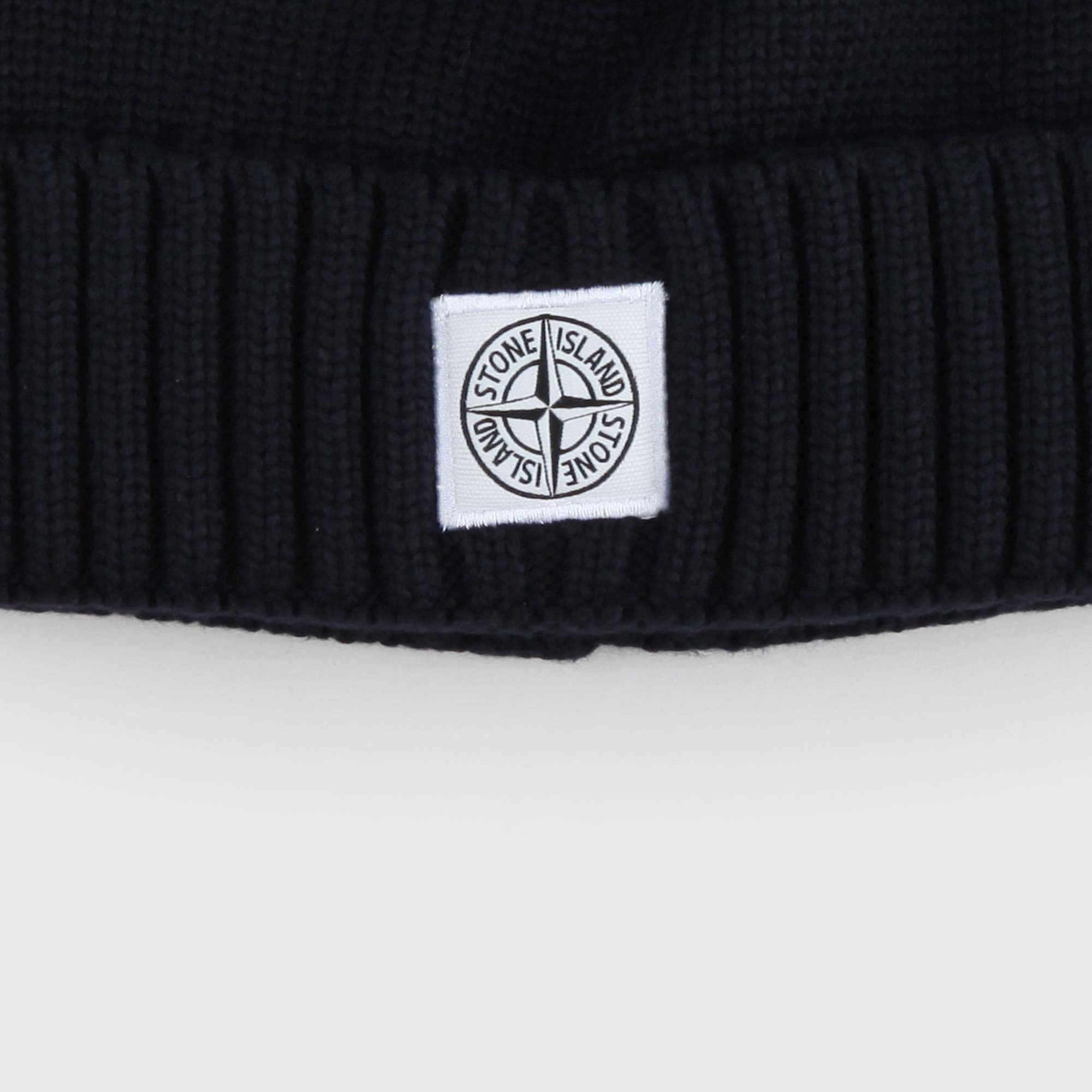 Berretto in maglia blu firmato Stone Island - annameglio.com abbigliamento moda