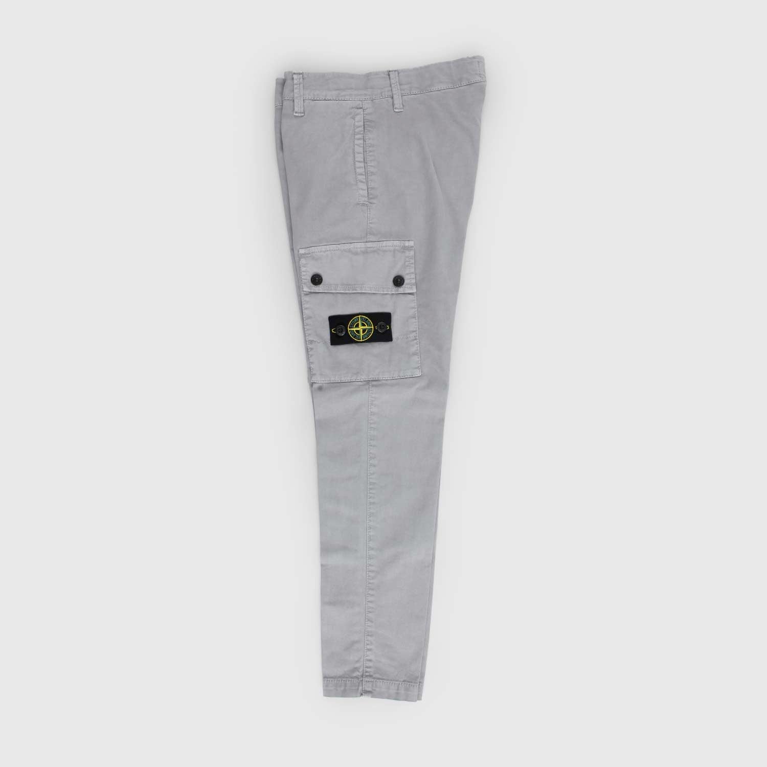 Pantaloni cargo grigio chiaro con patch - annameglio.com abbigliamento moda