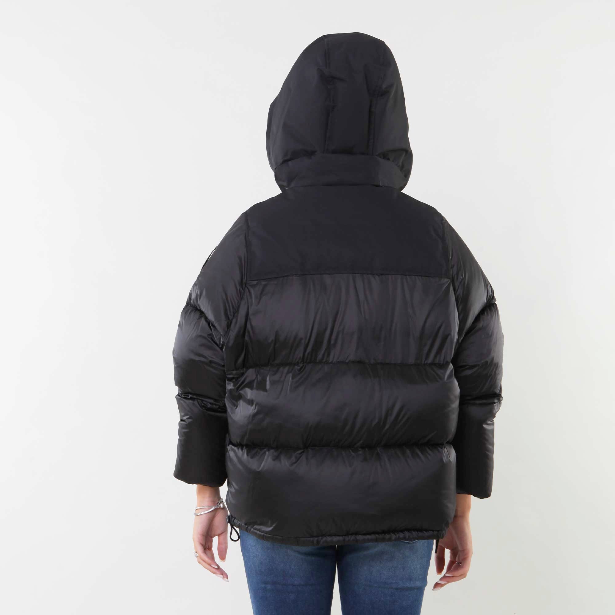 Piumino cappa nero bimateriale con cappuccio - annameglio.com abbigliamento moda